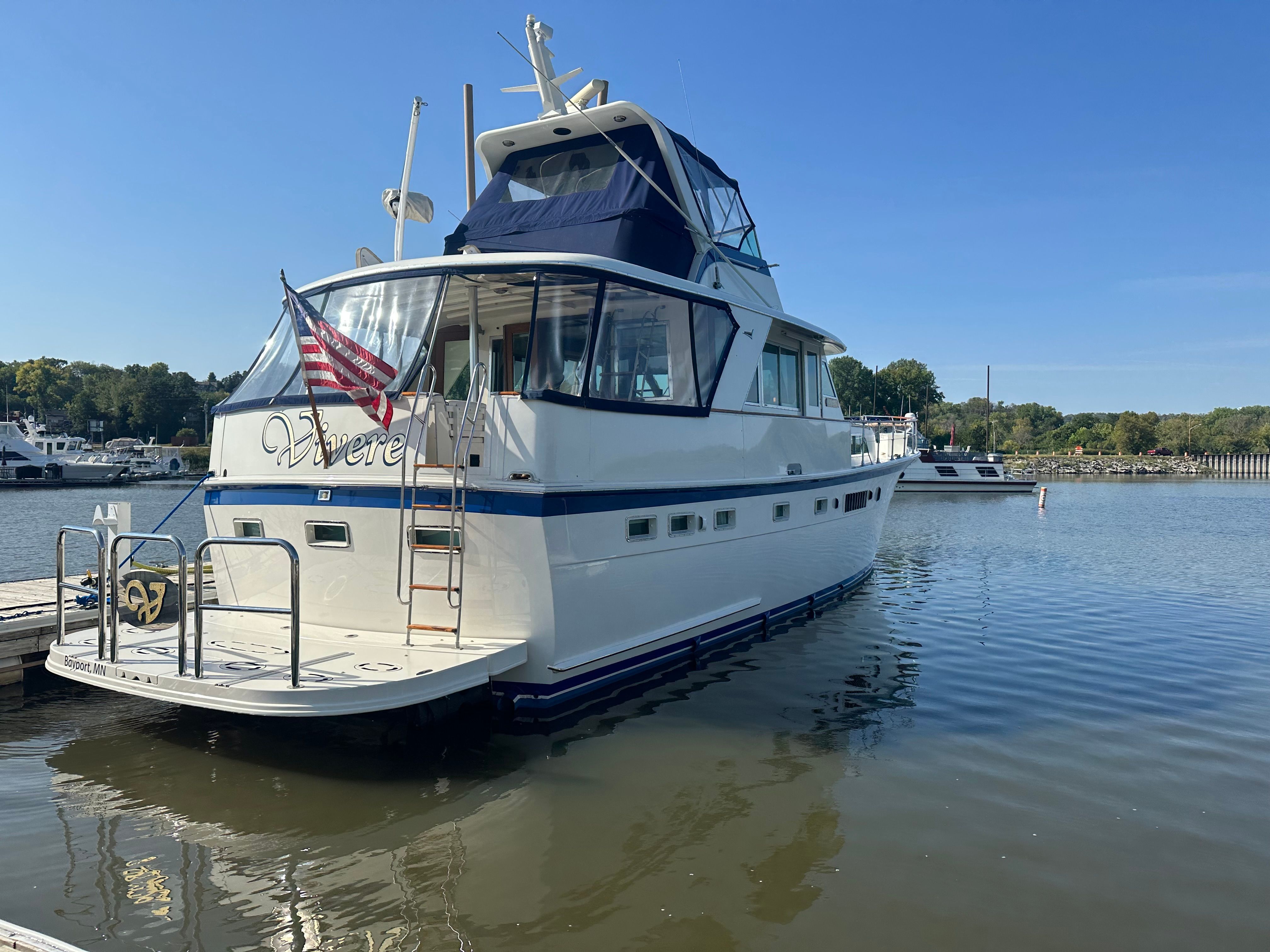 1970 Hatteras 53 Motor Yacht - 2