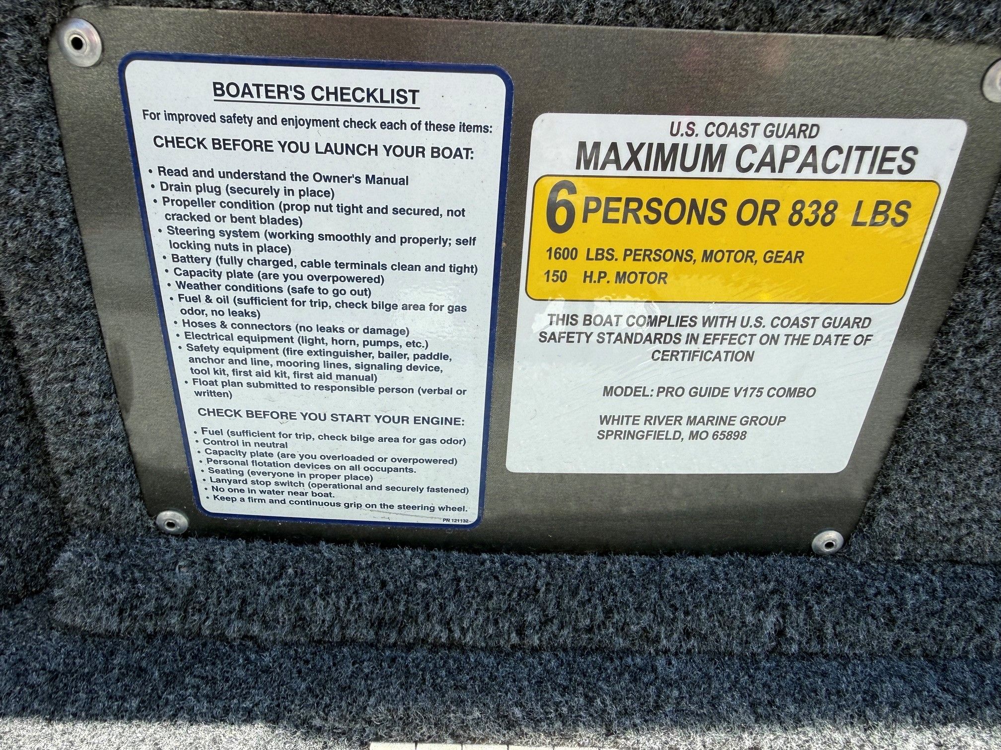 Boater's checklist and capacity label for Tracker Pro Guide V175, 2024.