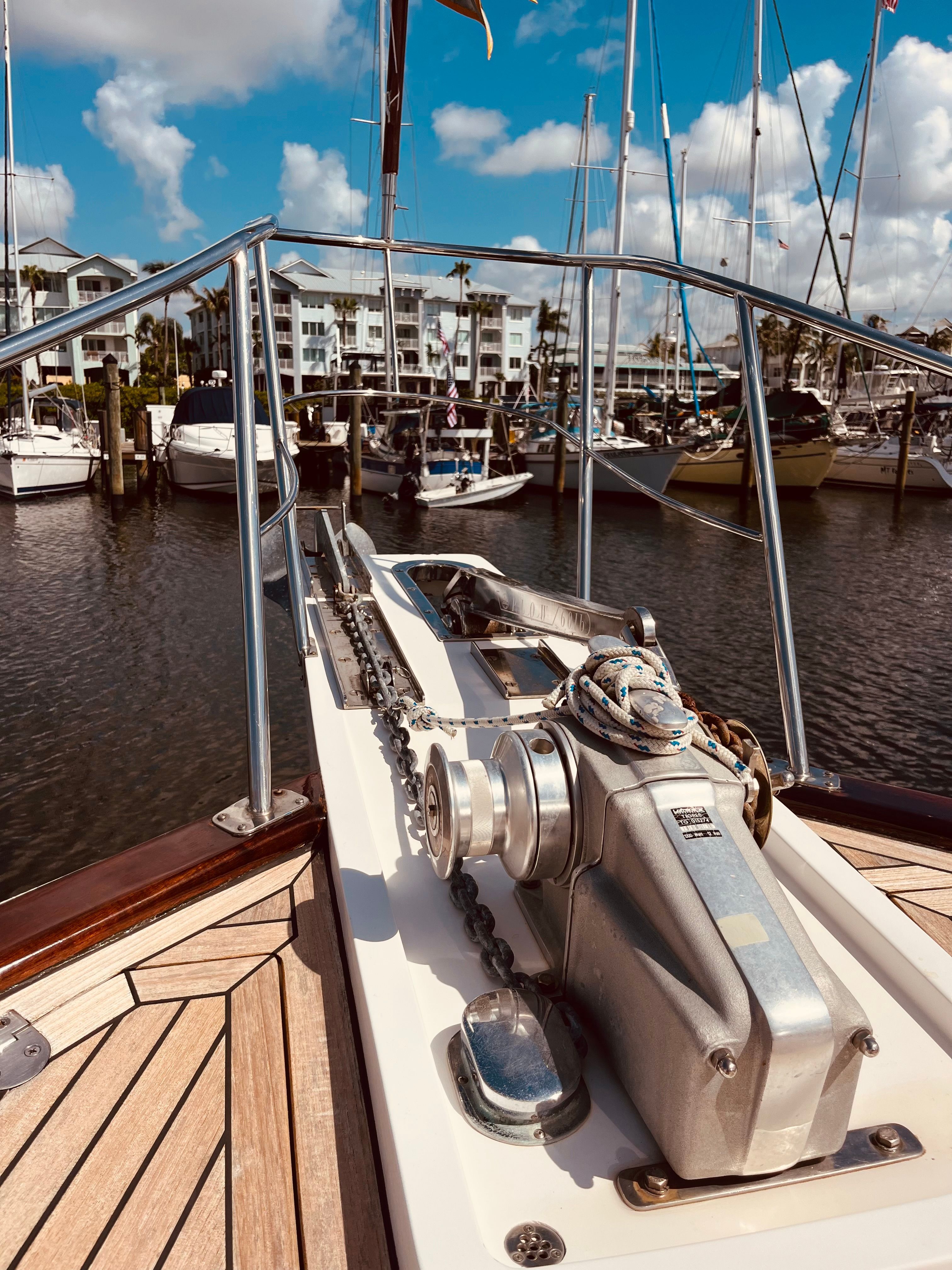 2007 Grand Banks 47 Heritage CL - 8