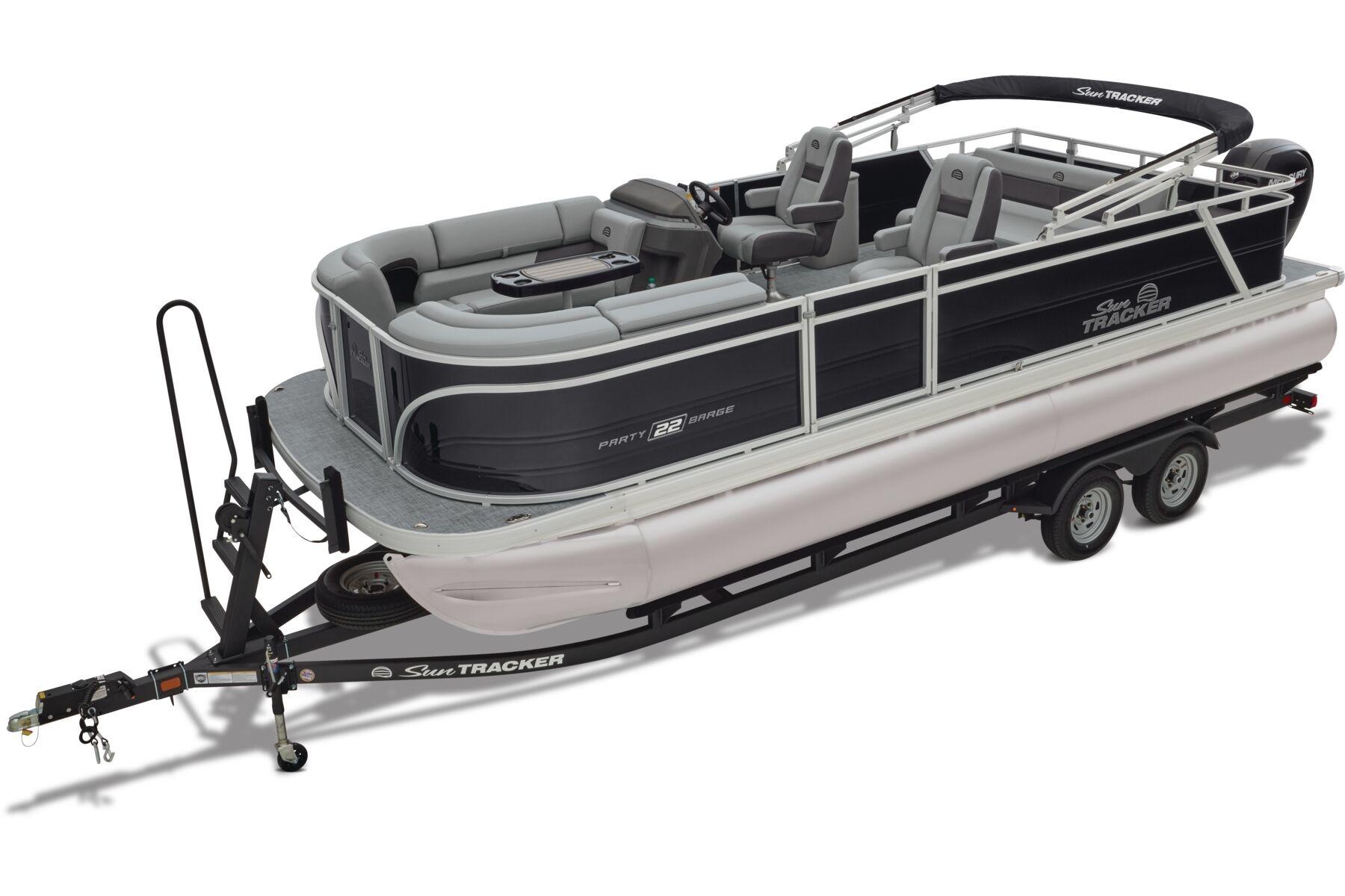 2026 Sun Tracker Party Barge 22 RF DLX - 4
