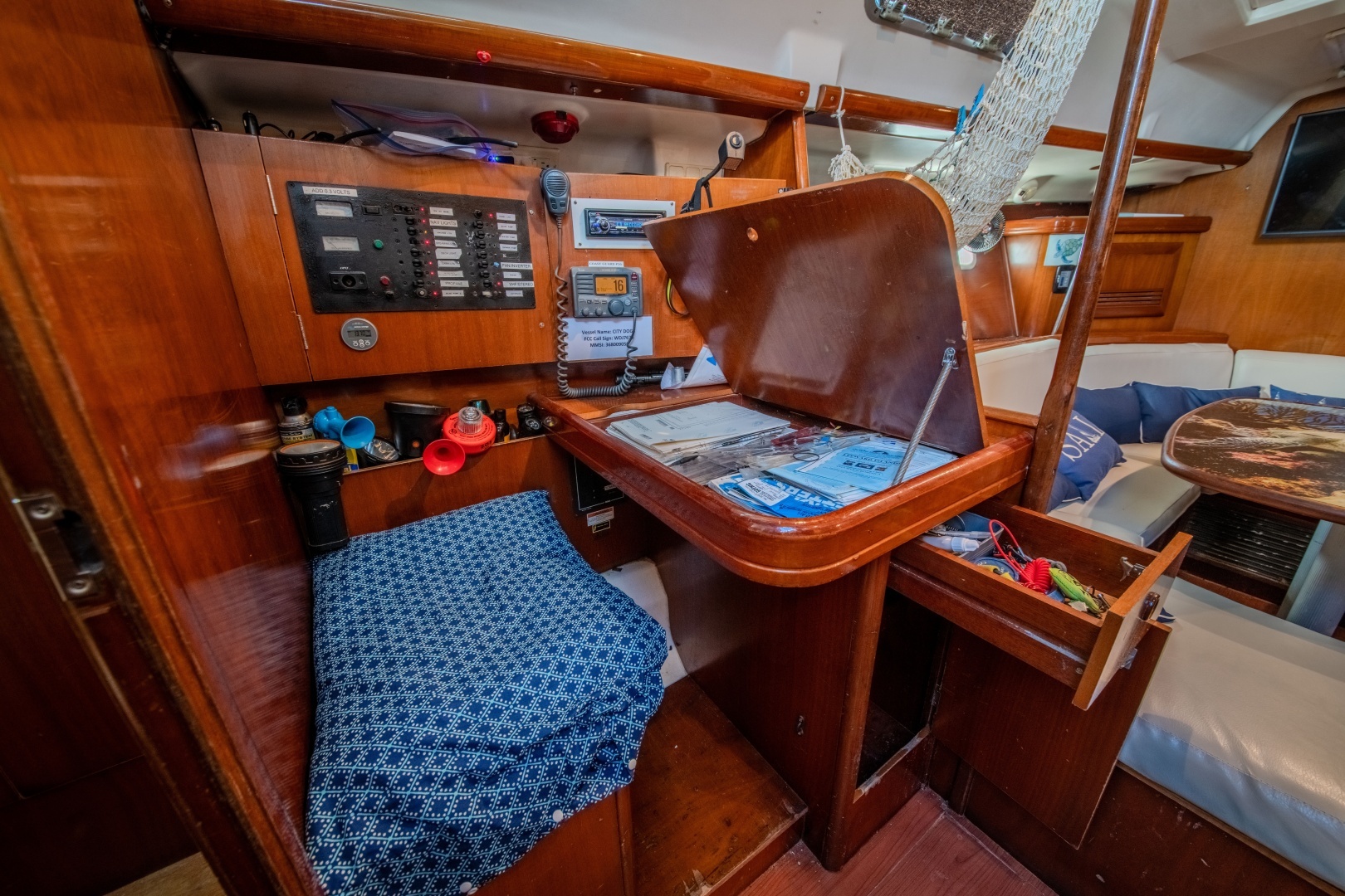2002 Beneteau 393 - Image 45
