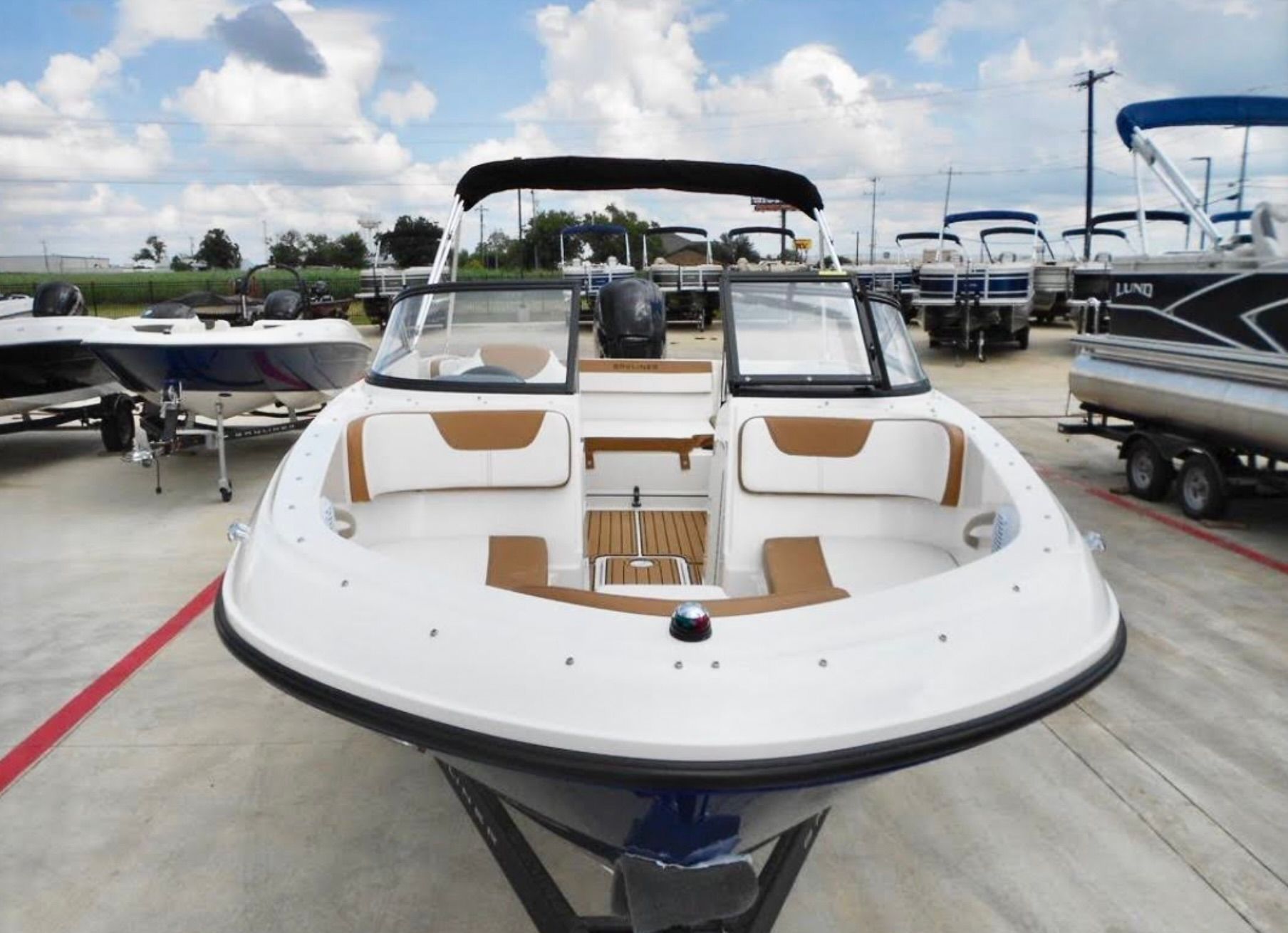 2019 Bayliner VR4 Bowrider OB