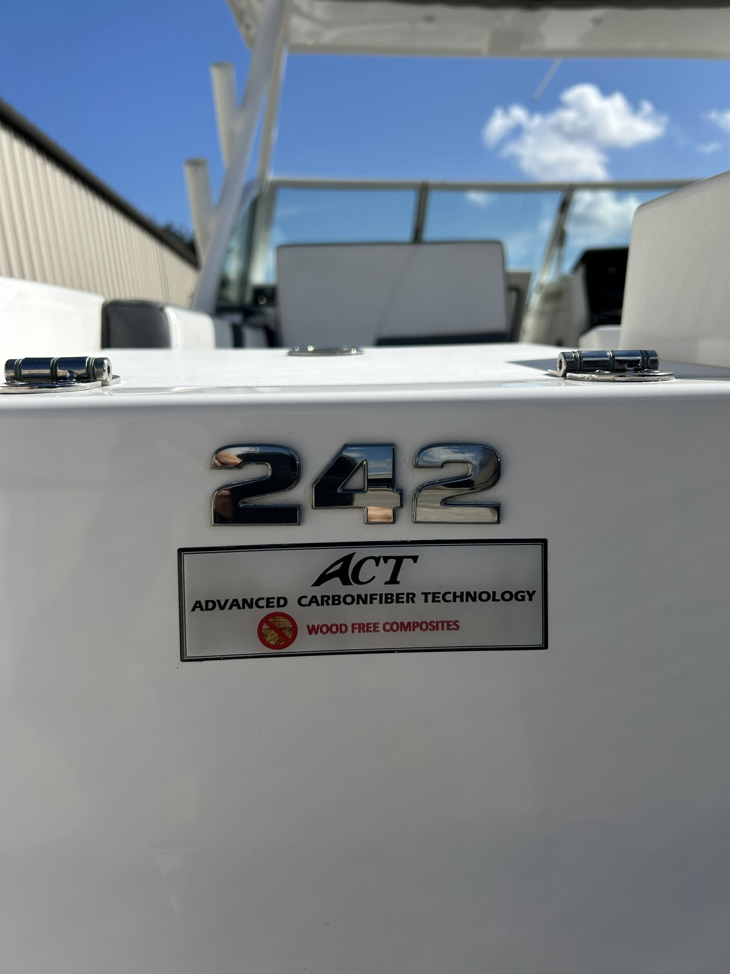 2020 Blackfin 242 / 252 DC - 11