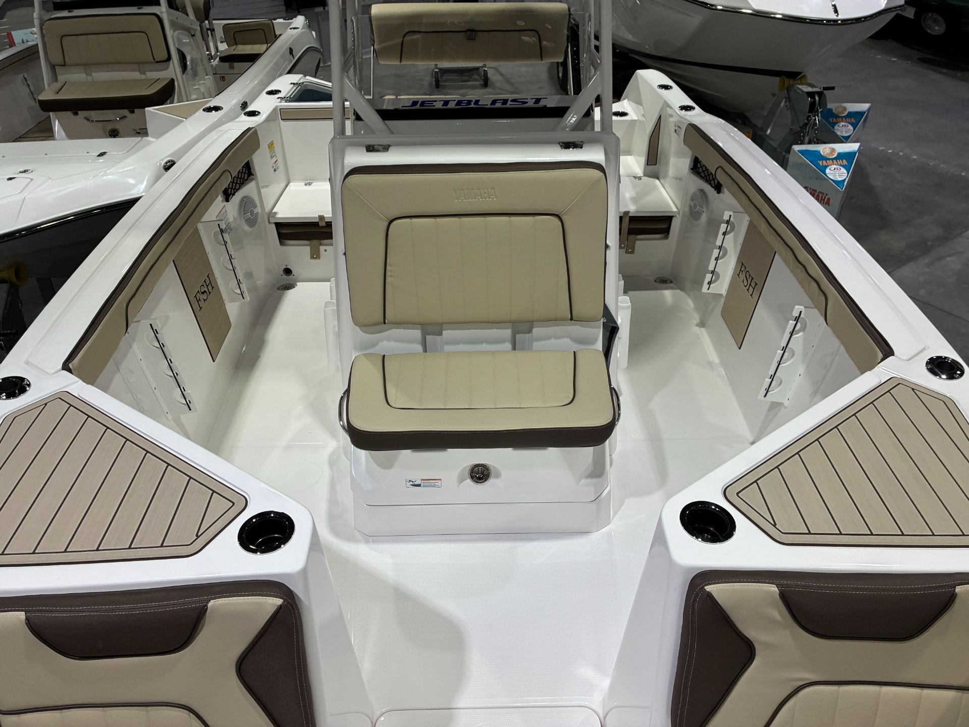 2026 Yamaha Boats 222 FSH Sport - 10