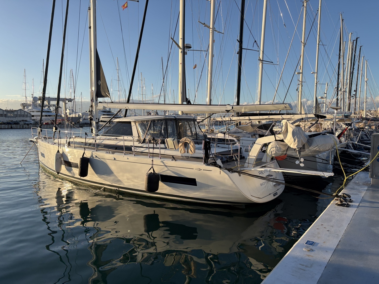 2023 Amel 50 - Image 4