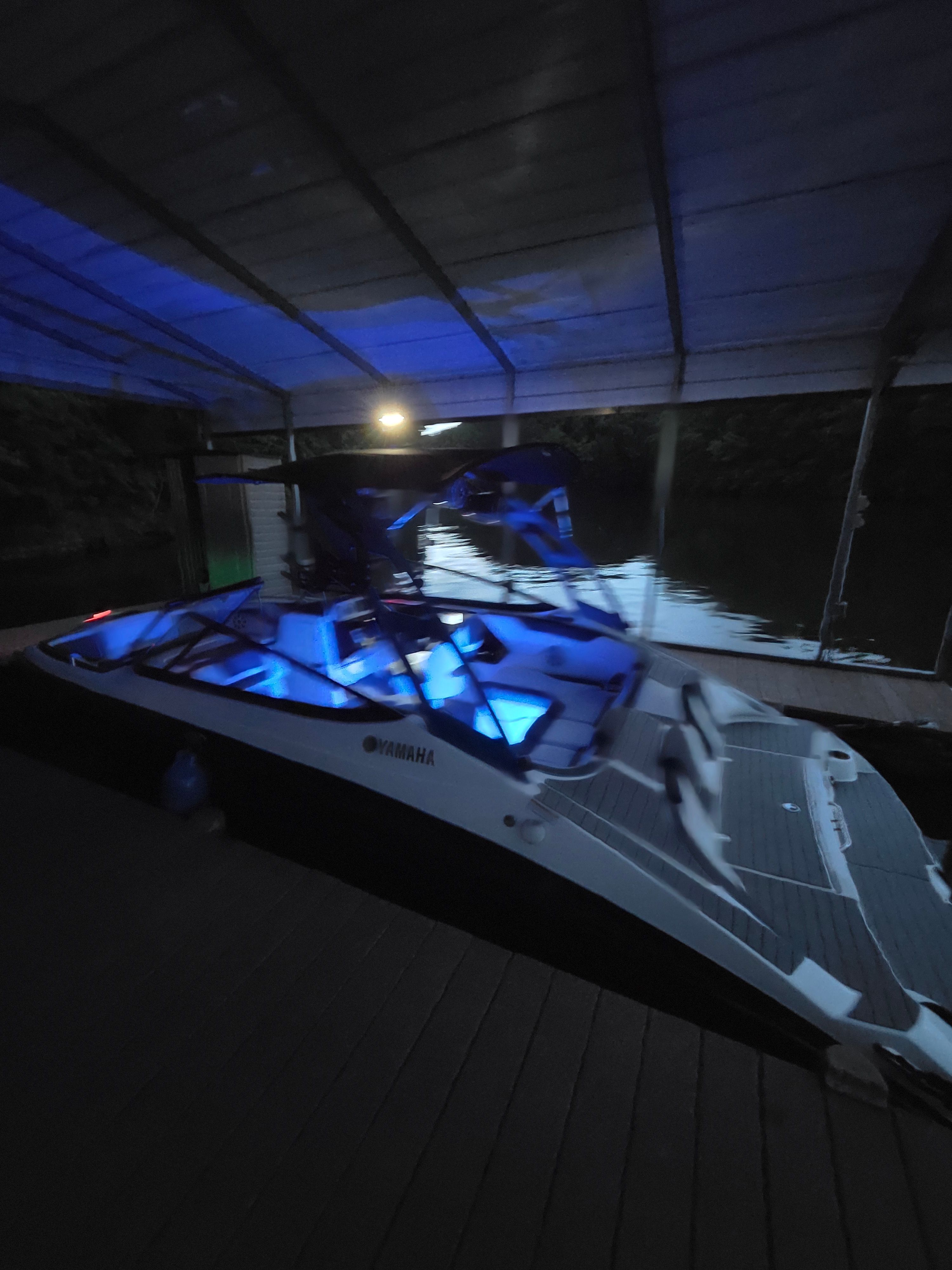 2020 Yamaha Boats AR210 - 4