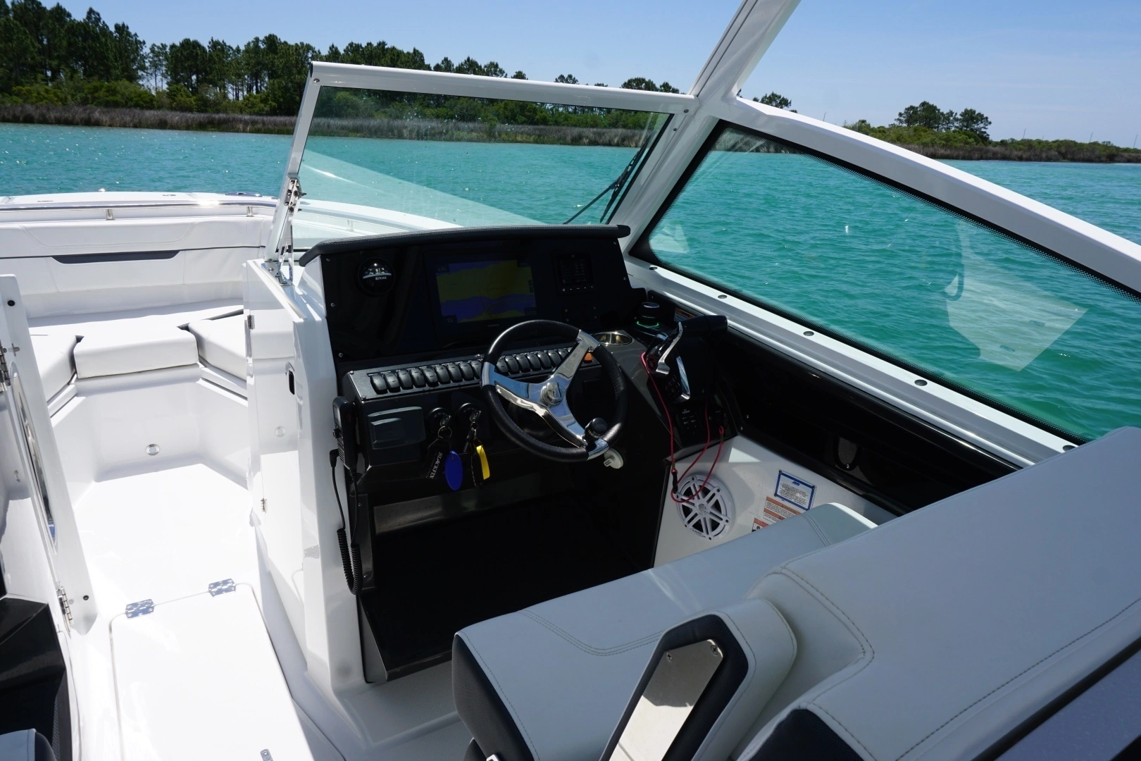 2023 Blackfin 272 DC - Image 5