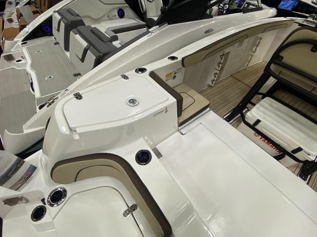 2024 Yamaha Boats 255 FSH Sport H - 9