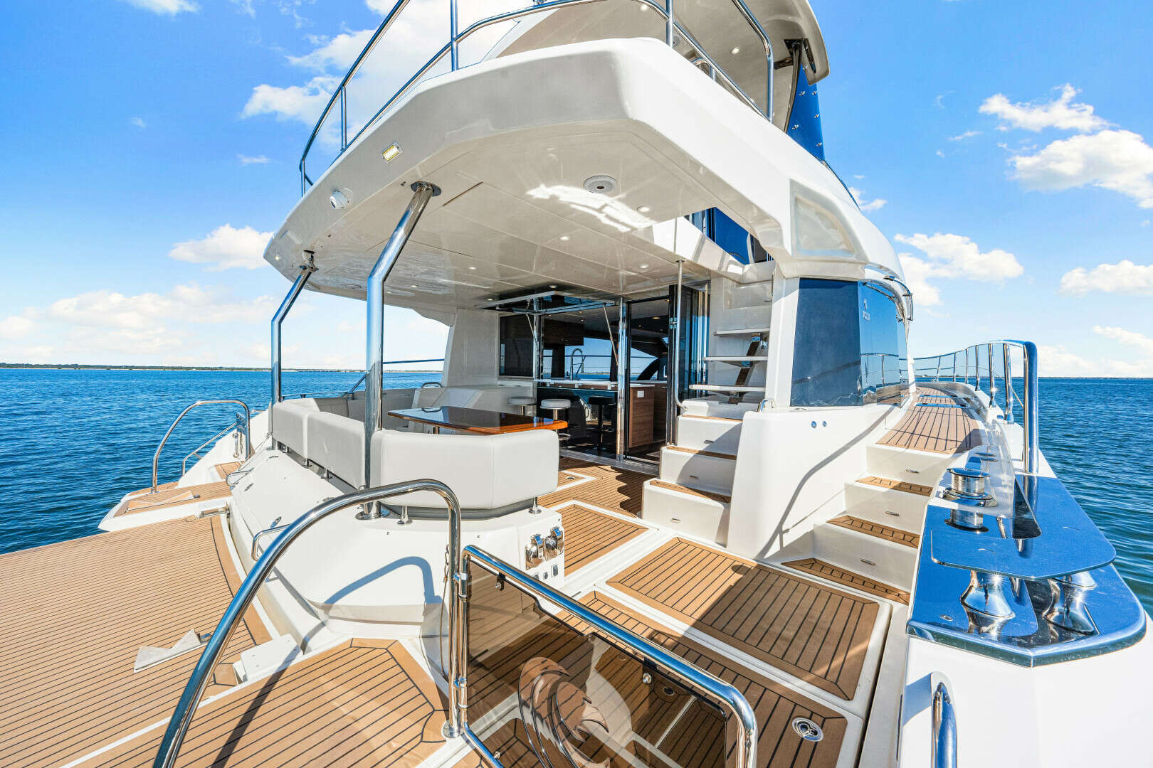 2022 Aquila 54 Yacht - Image 34