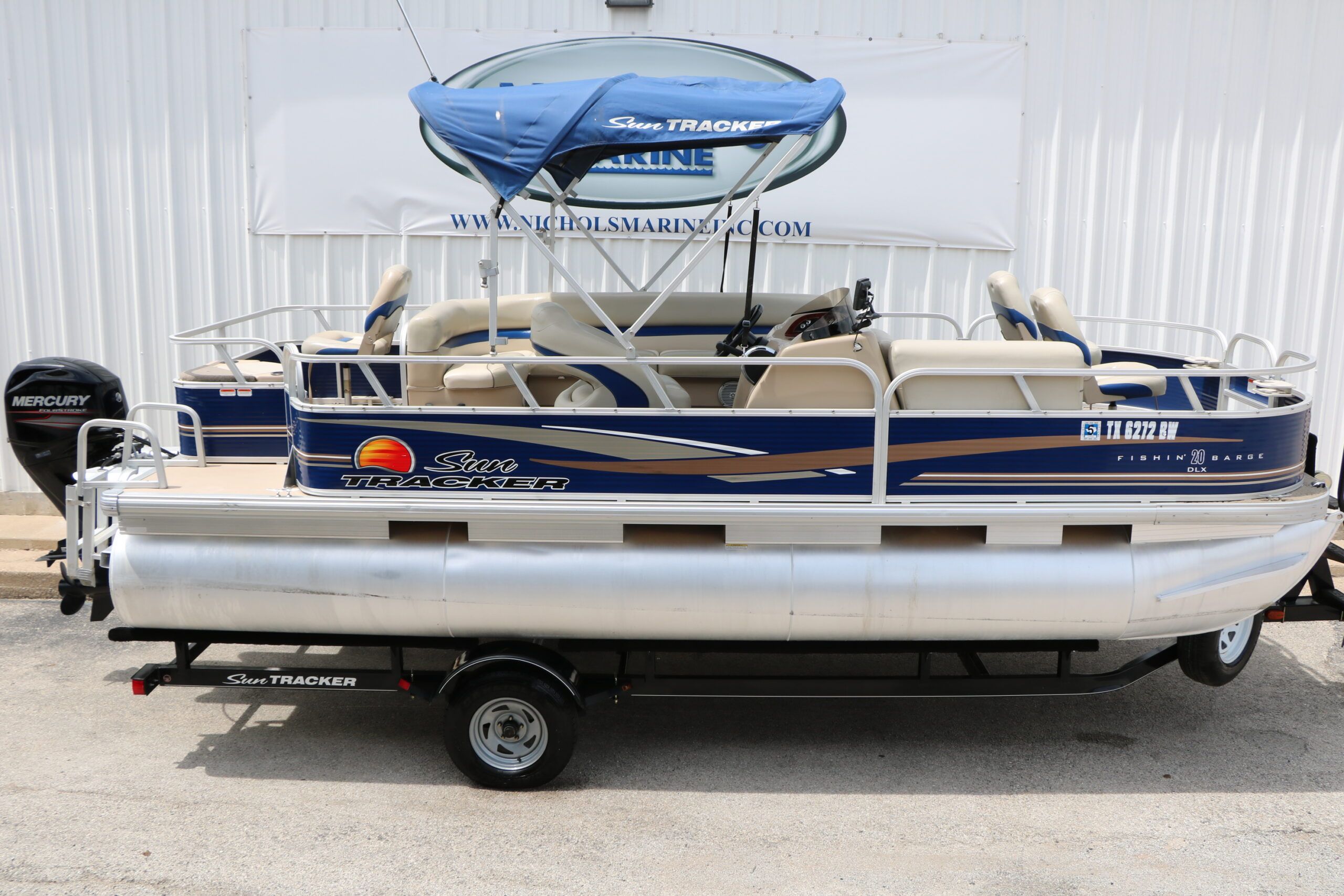 2013 Sun Tracker Fishing Barge 20 DLX - 9
