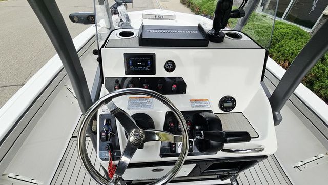 2020 Yamaha Boats 195 FSH Sport - 11