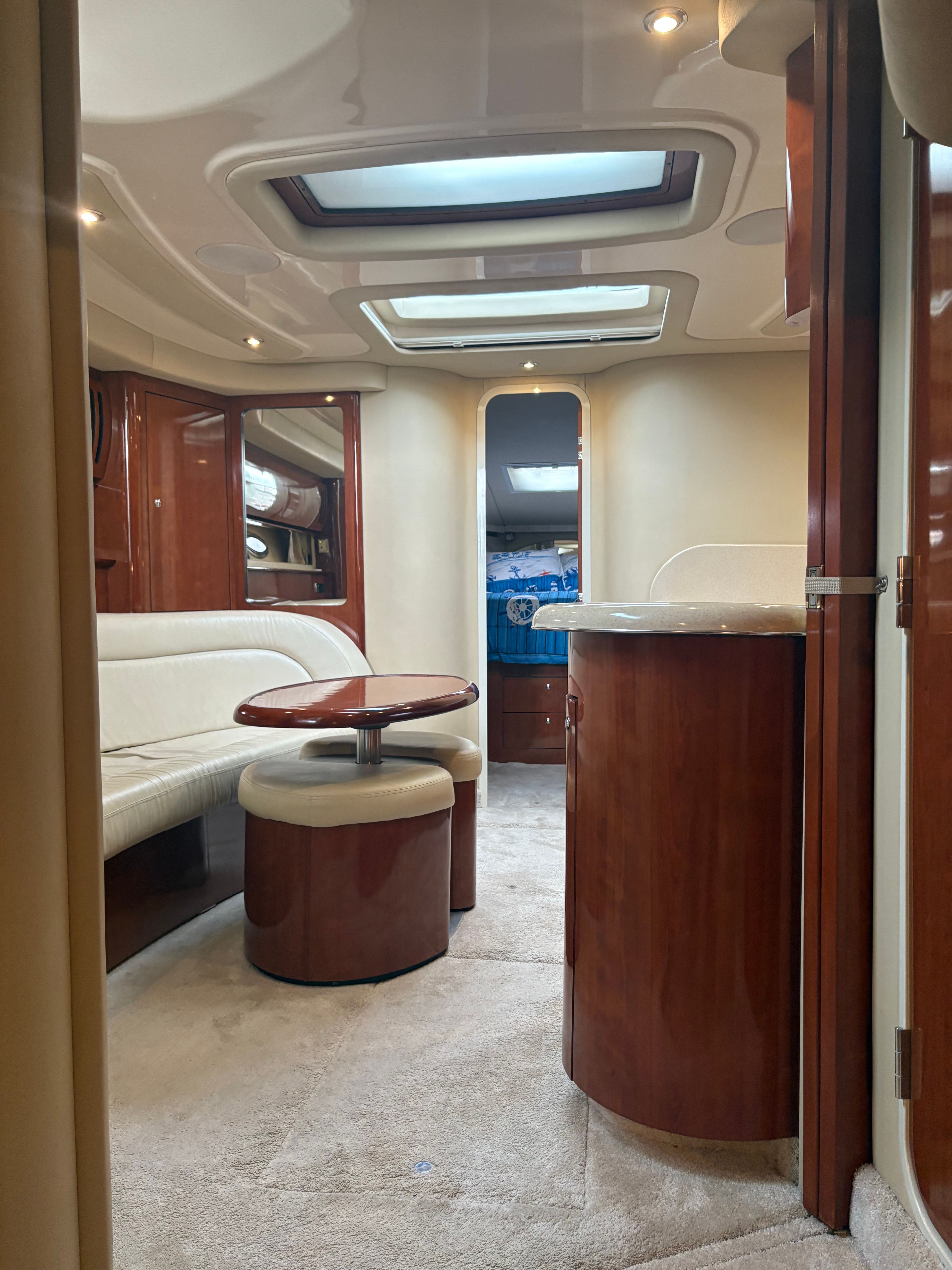 2003 Sea Ray 420 Sundancer - 16