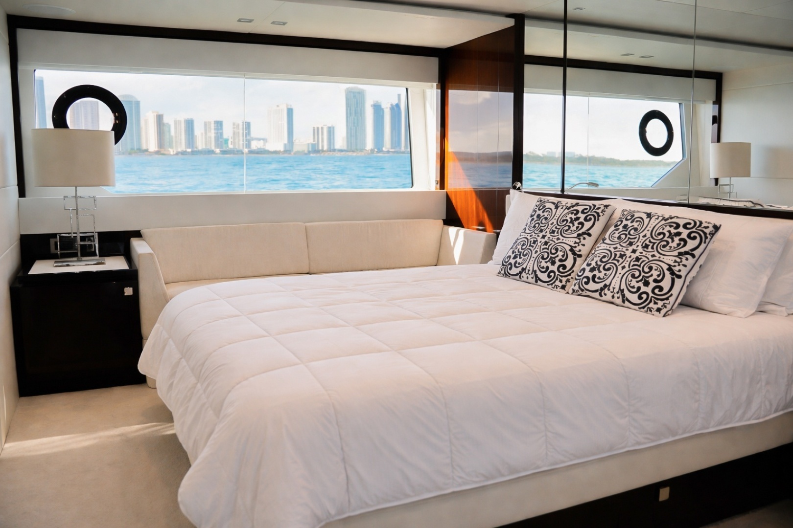2019 Sunseeker 76 YACHT - Image 34