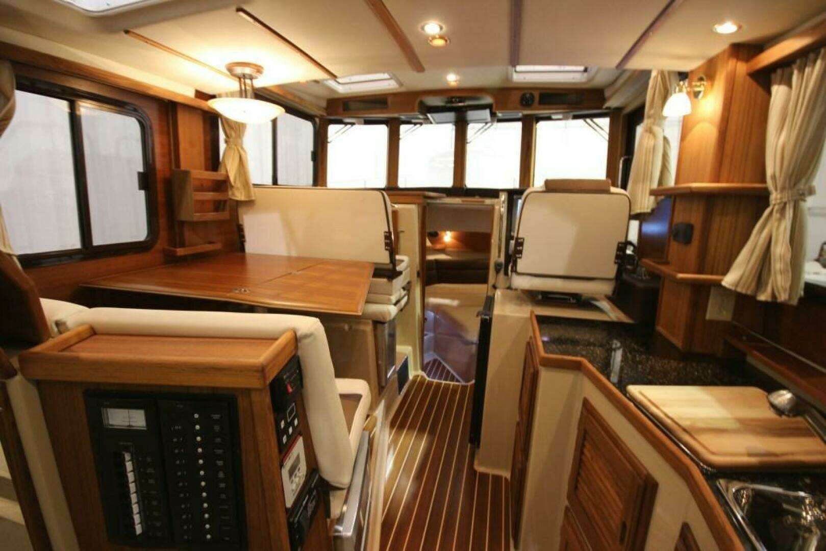 2026 Ranger Tugs R-31 Sedan Luxury Edition - Image 49