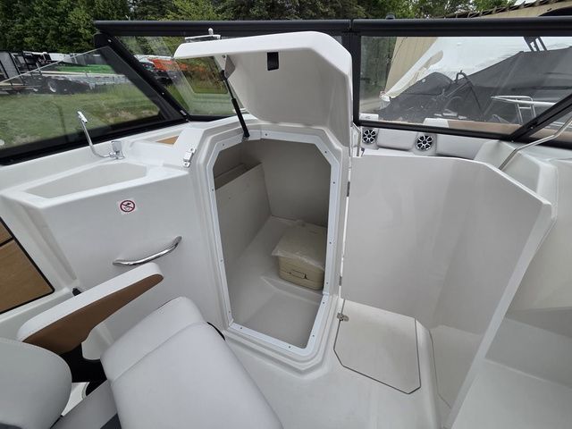 2026 Starcraft SVX 230 DC OB w/250hp and Trailer - 13
