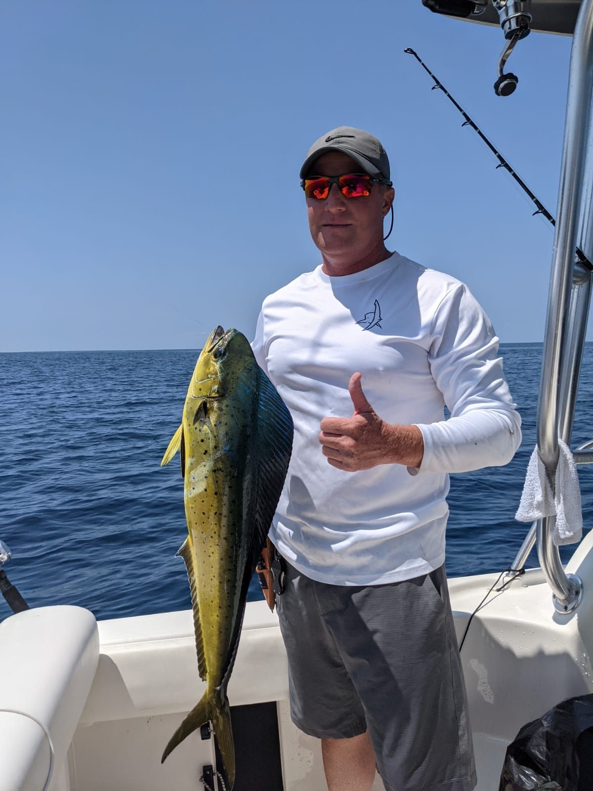 2012 Robalo R225 Walkaround - 40