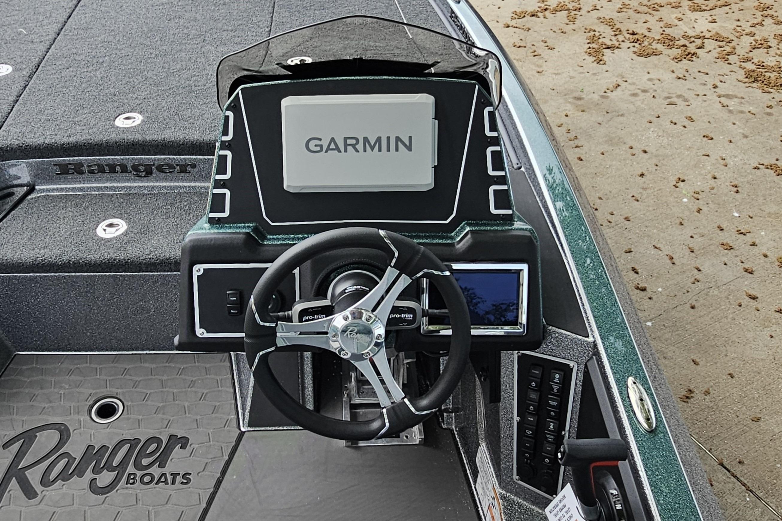 2026 Ranger Z519R Cup-Equipped boat dashboard with Garmin navigation system.