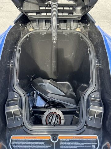 2025 Sea-Doo Wake - 16