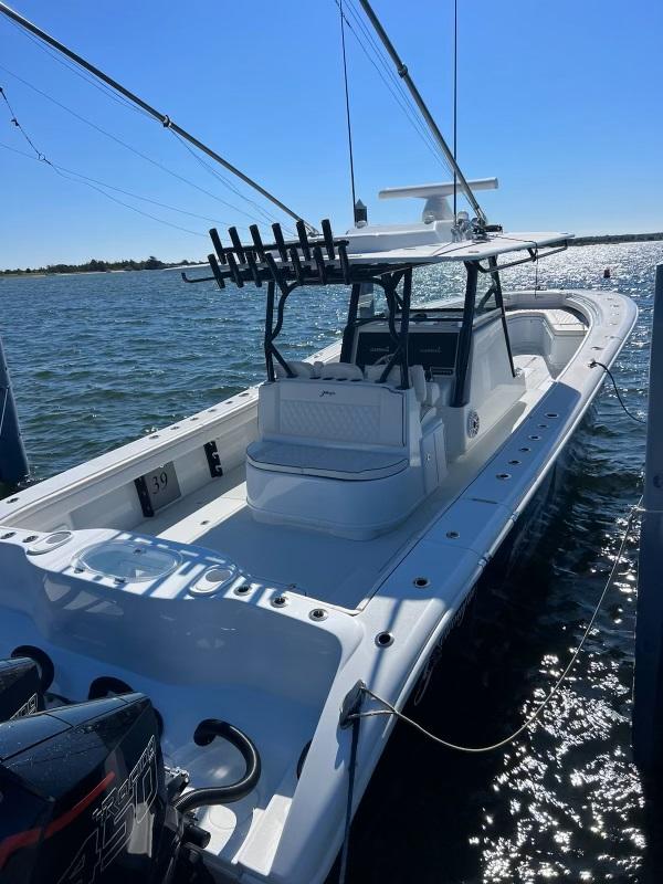 2022 Yellowfin 39 Offshore