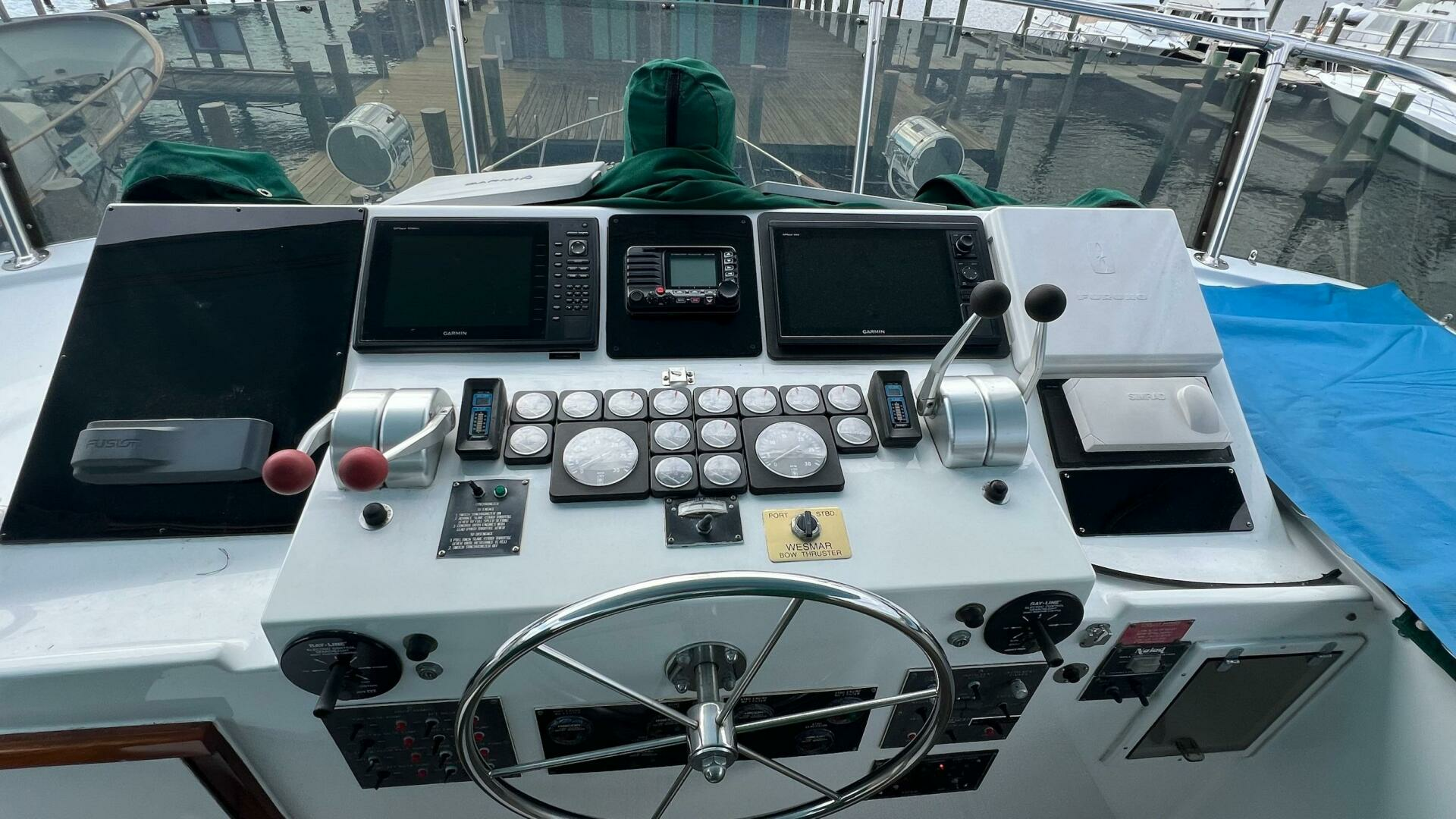 1987 Hatteras Motoryacht - Image 12
