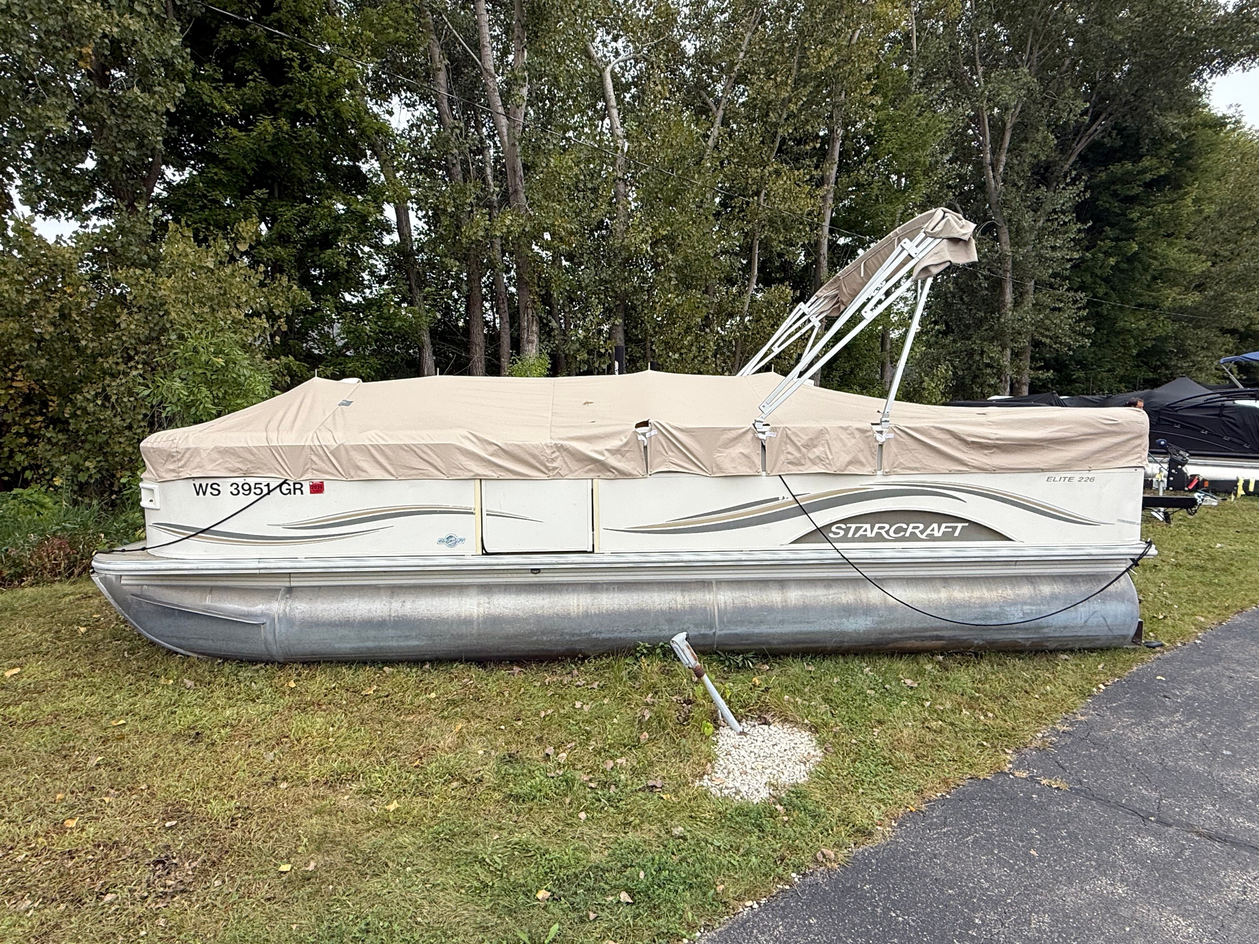 2004 Starcraft Elite 226