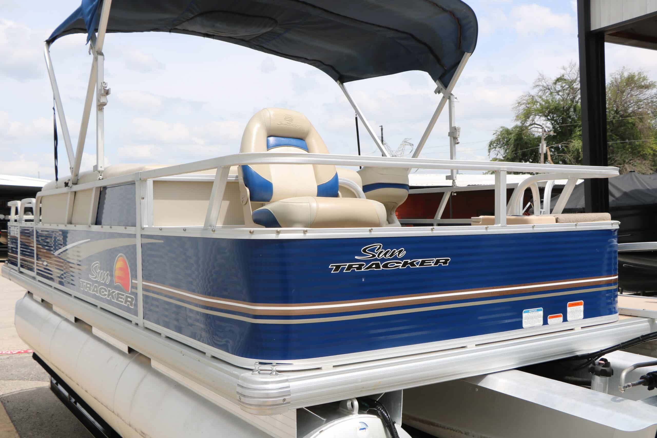 2013 Sun Tracker Fishing Barge 20 DLX - 8