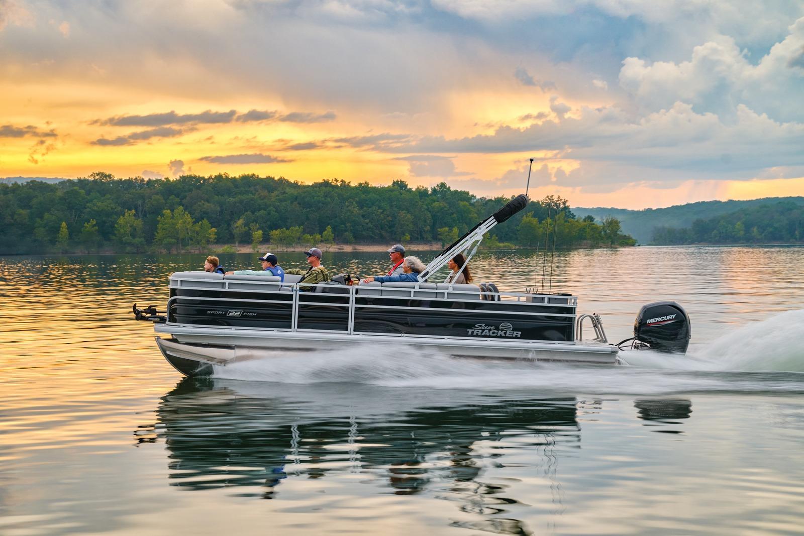 2026 Sun Tracker SportFish 22 DLX - 90