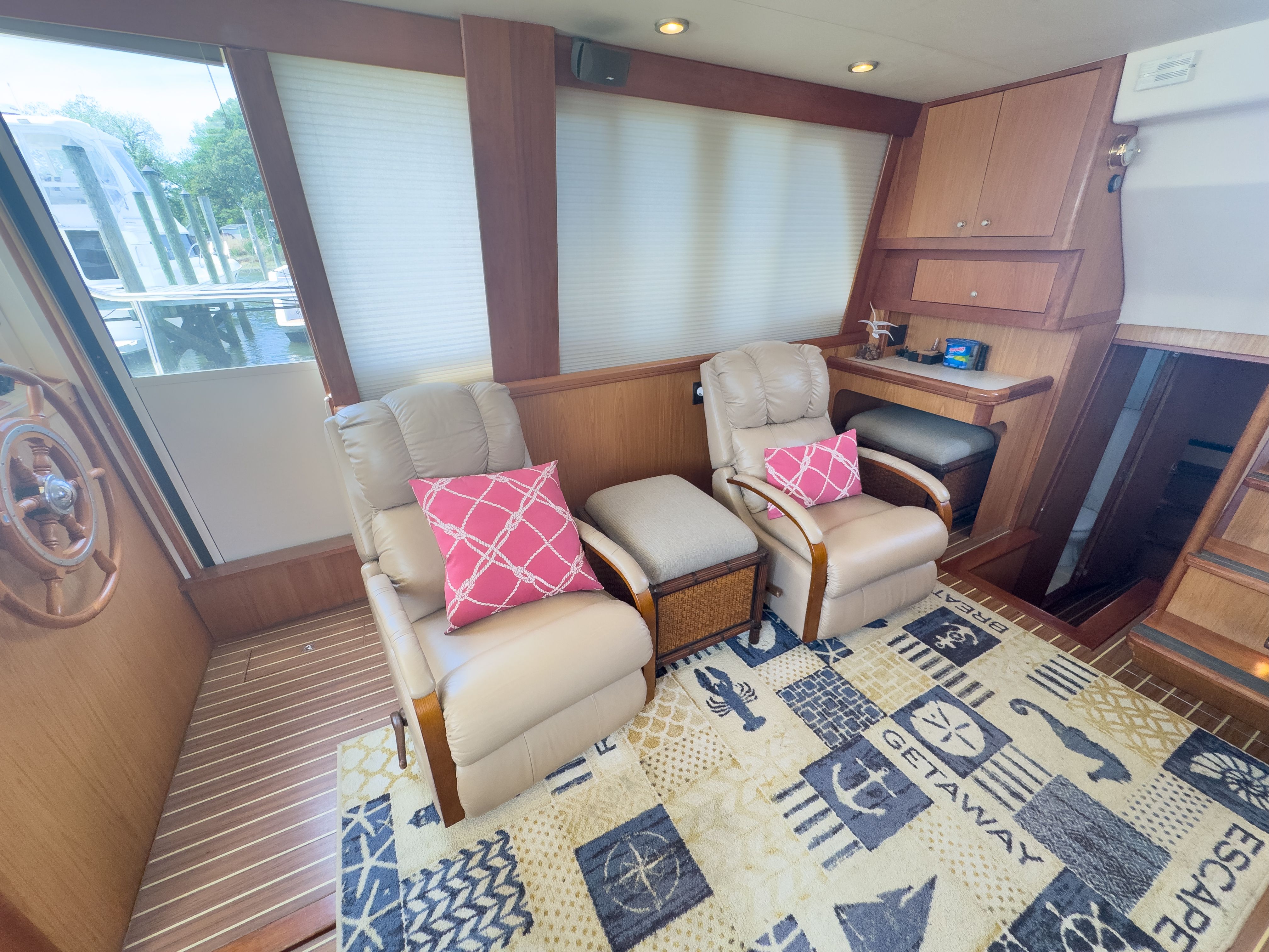 2006 Mainship 43 Trawler - 31