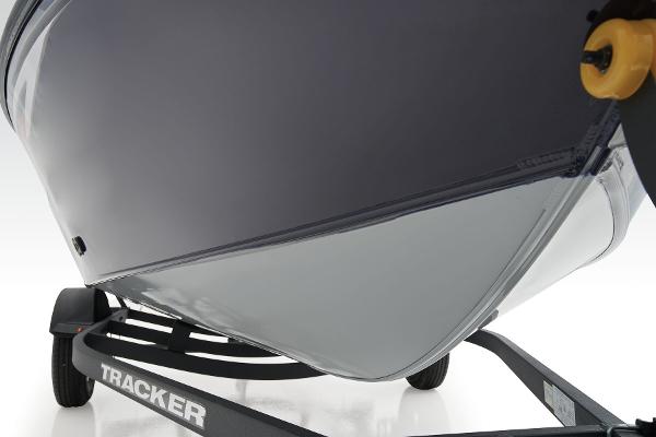 2026 Tracker Pro Guide V-16 SC - 12