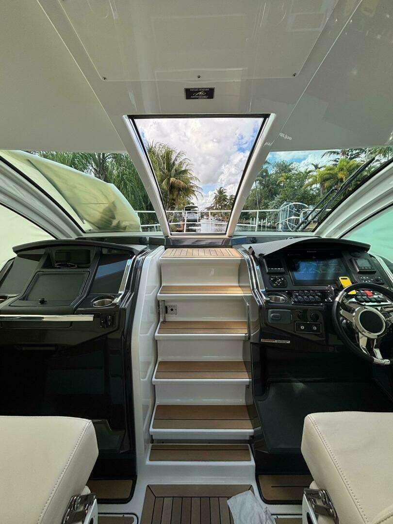 2015 Monterey — - Image 6