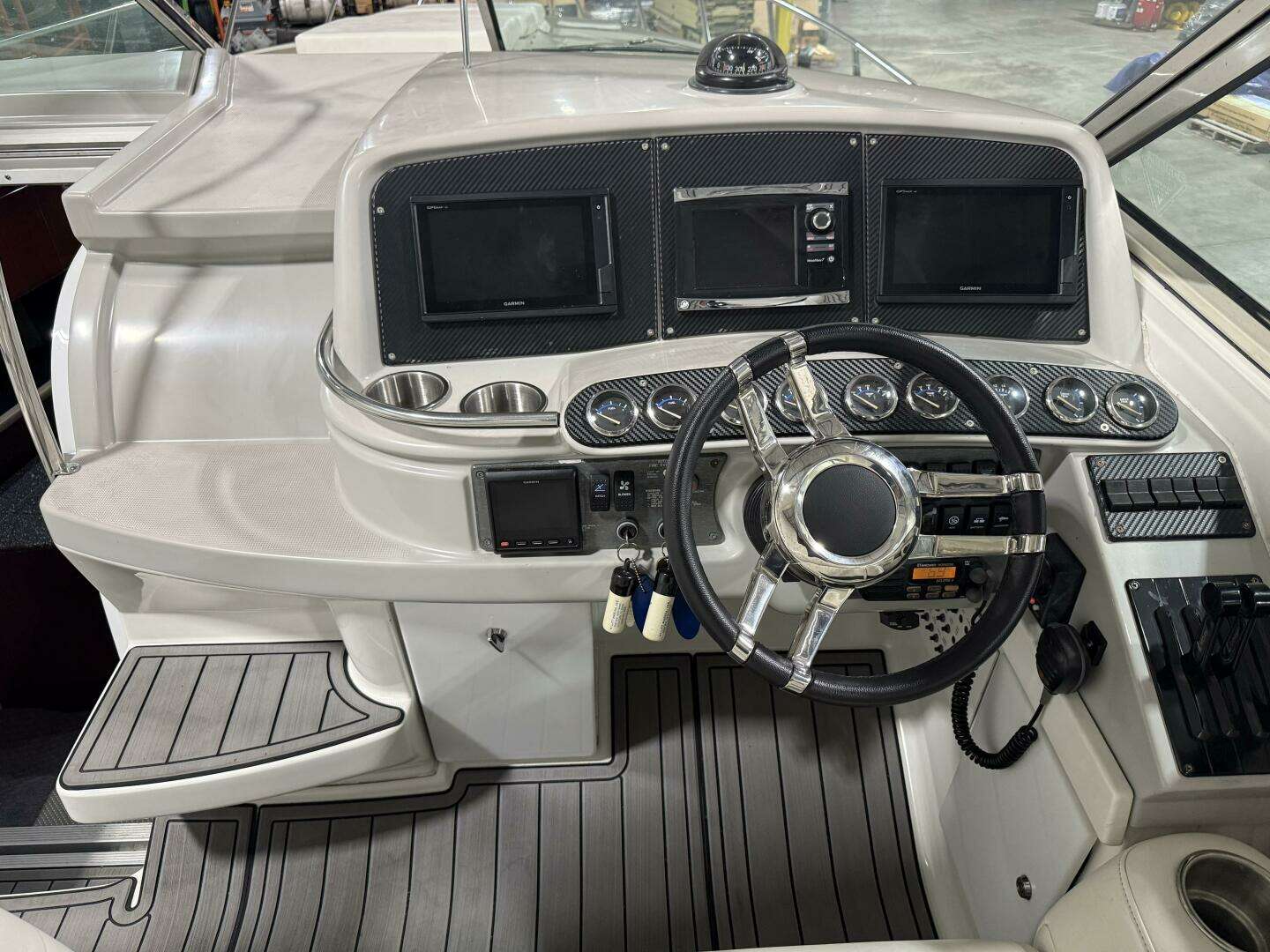 2005 Formula Super Sport - Image 3