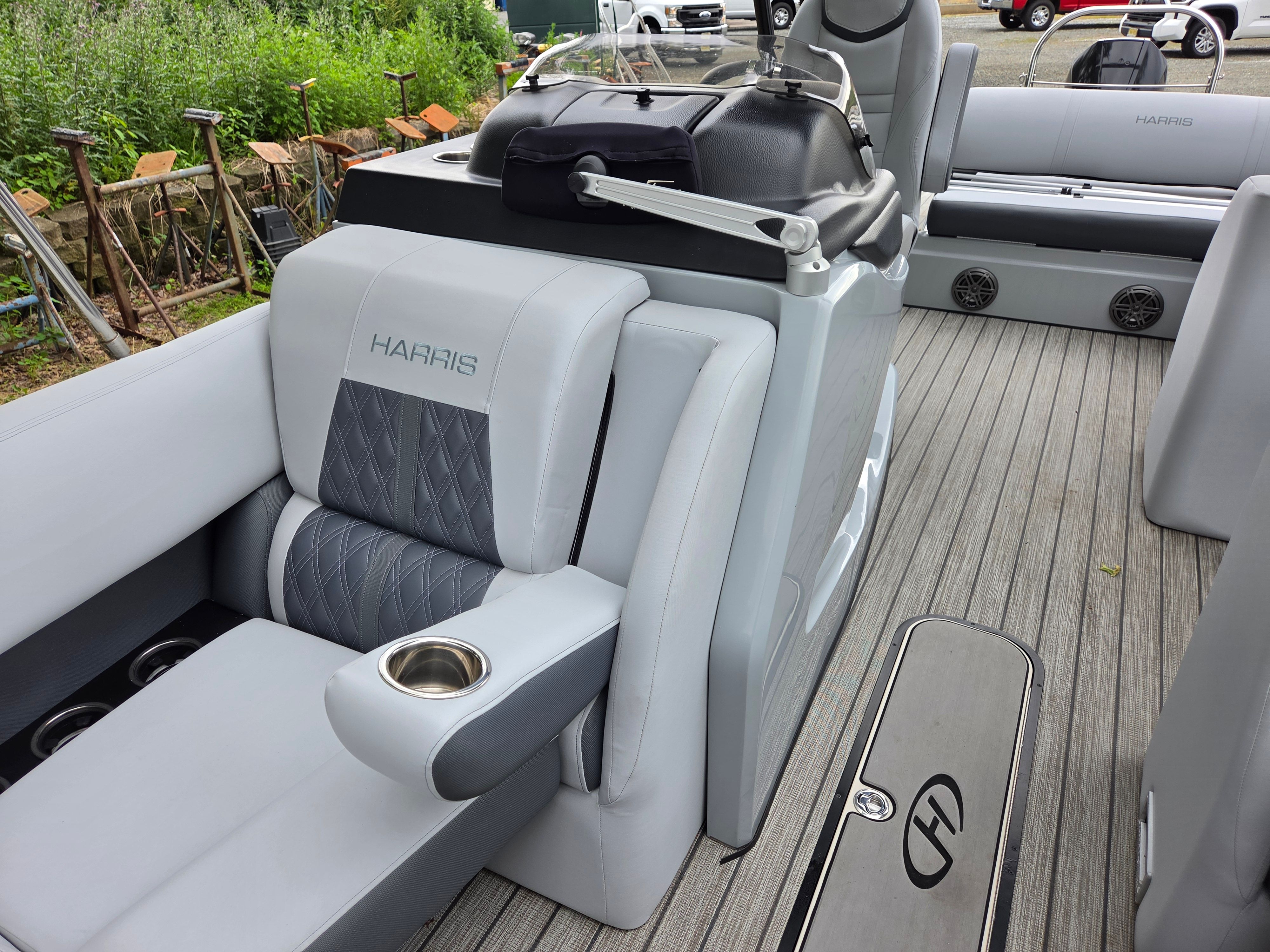 2020 Harris Solstice 230 - 46
