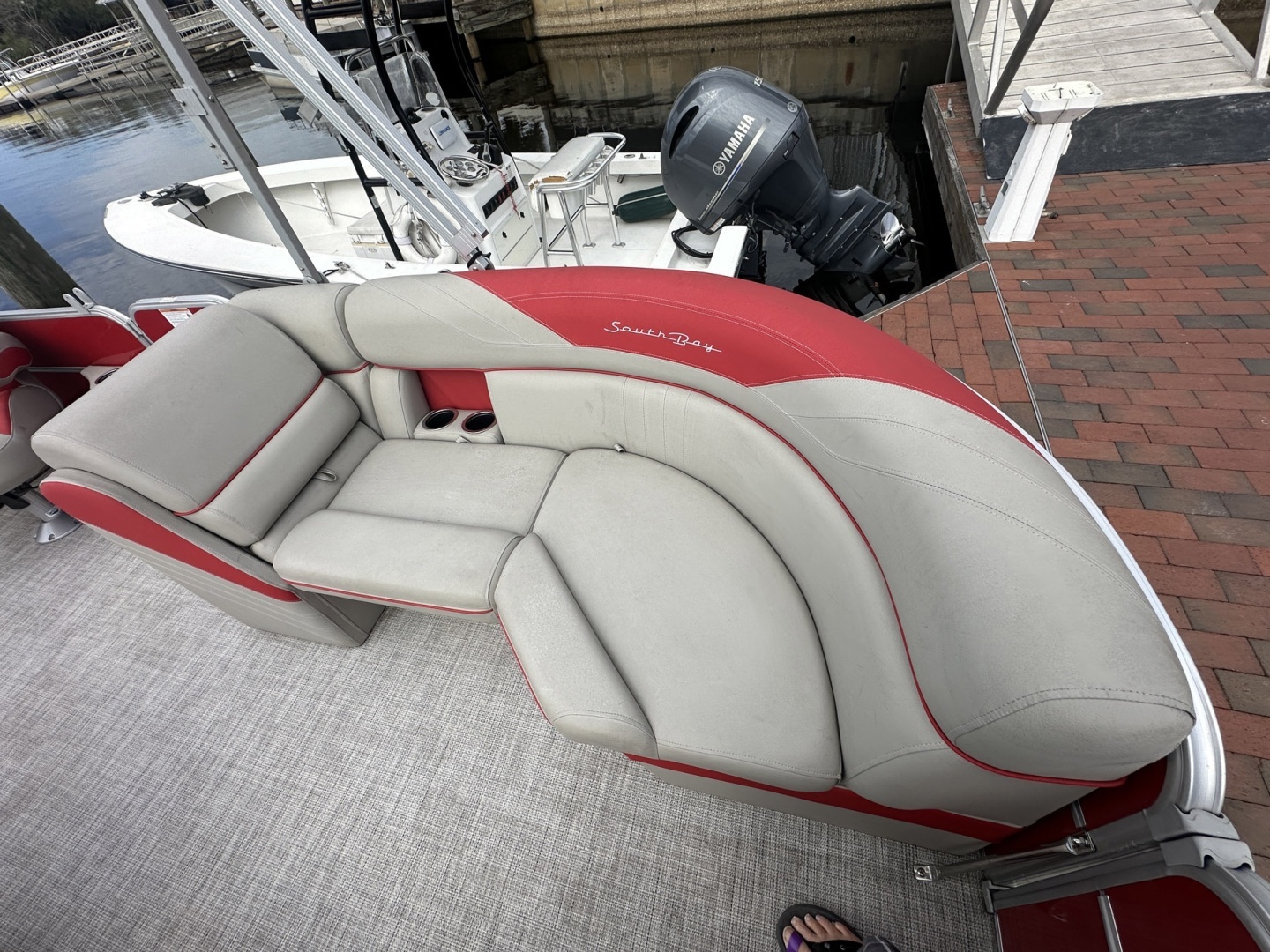 2022 South Bay LE Series Tri Hull - Image 6