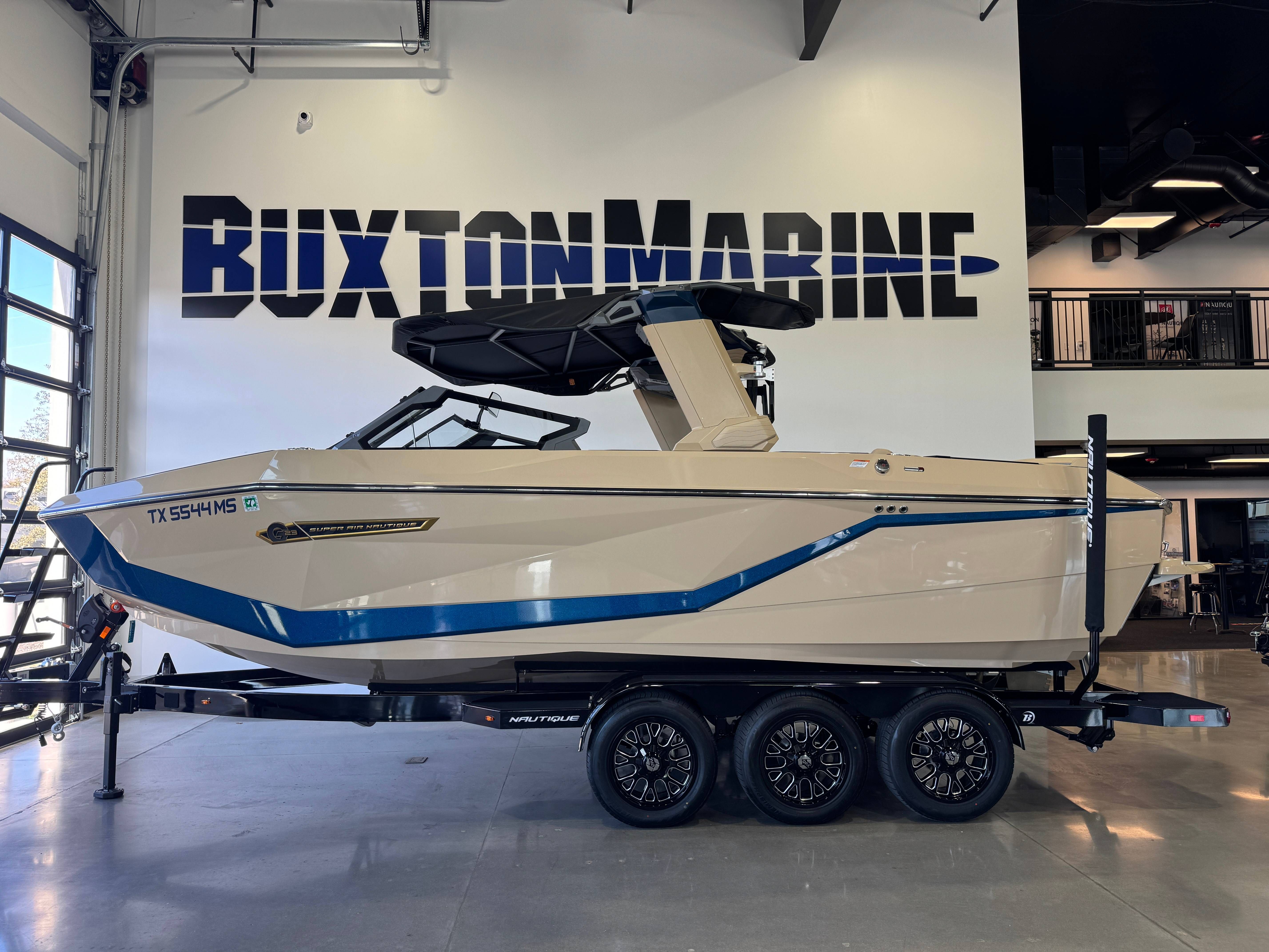 2025 Nautique Super Air Nautique G23 - 4