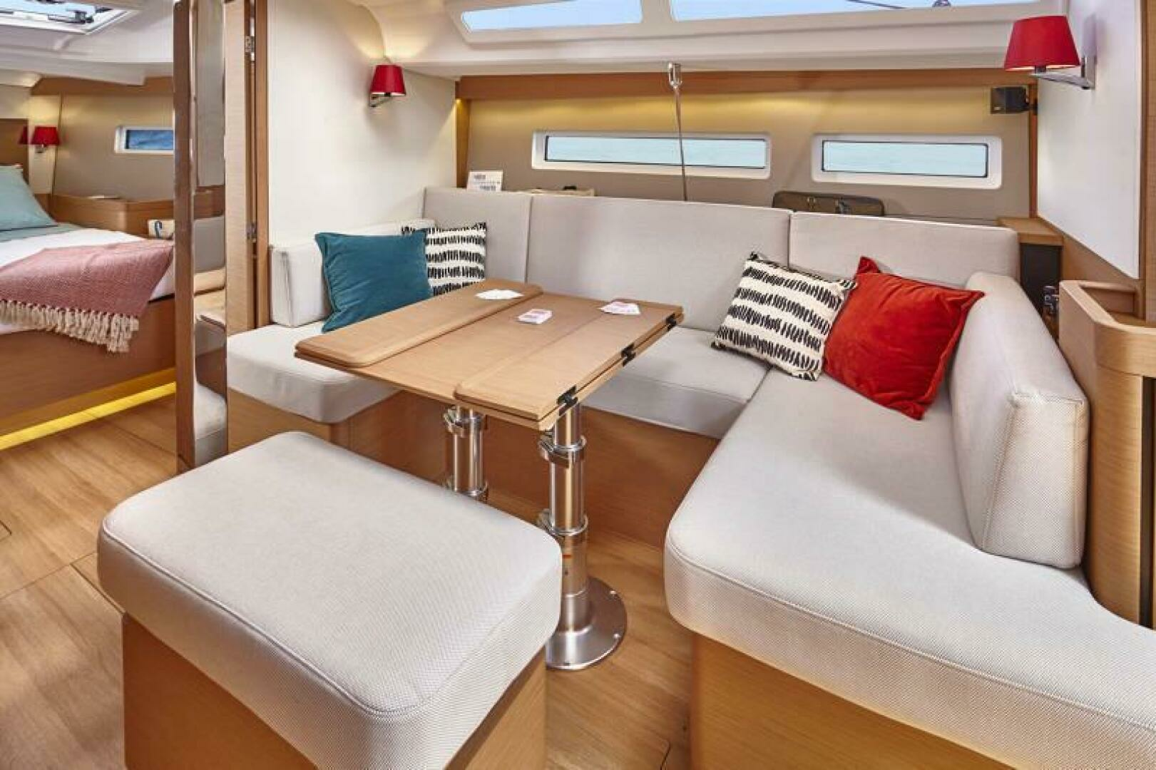 2026 Jeanneau Sun Odyssey 440 - Image 12