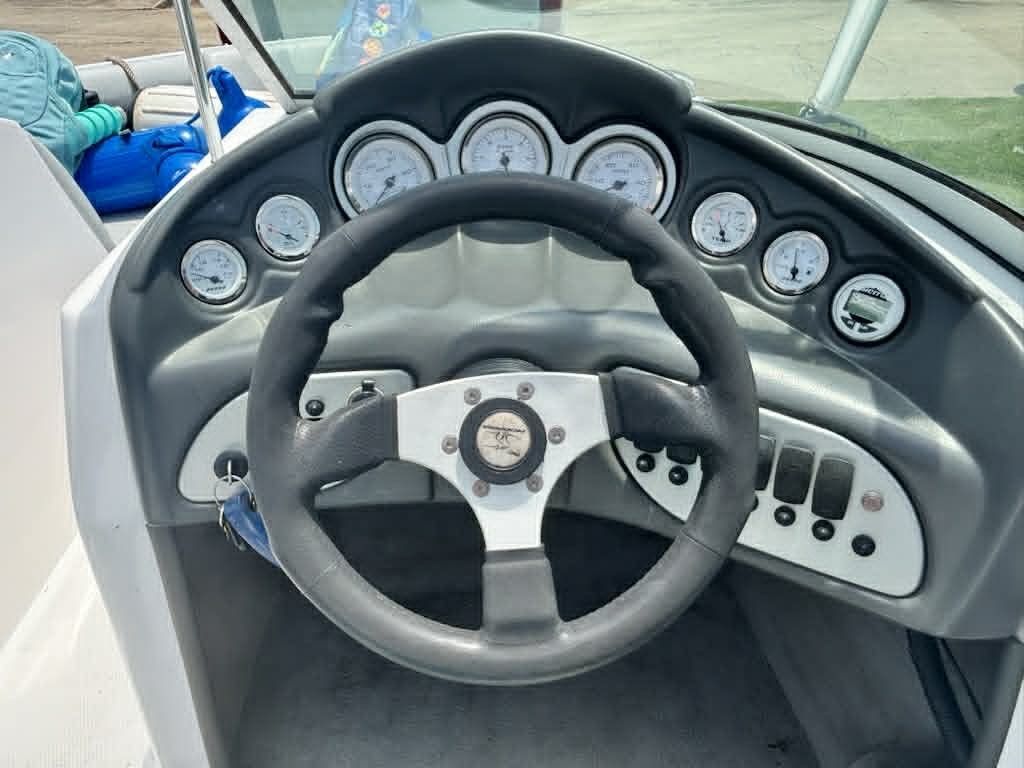 2006 Moomba Outback - 7