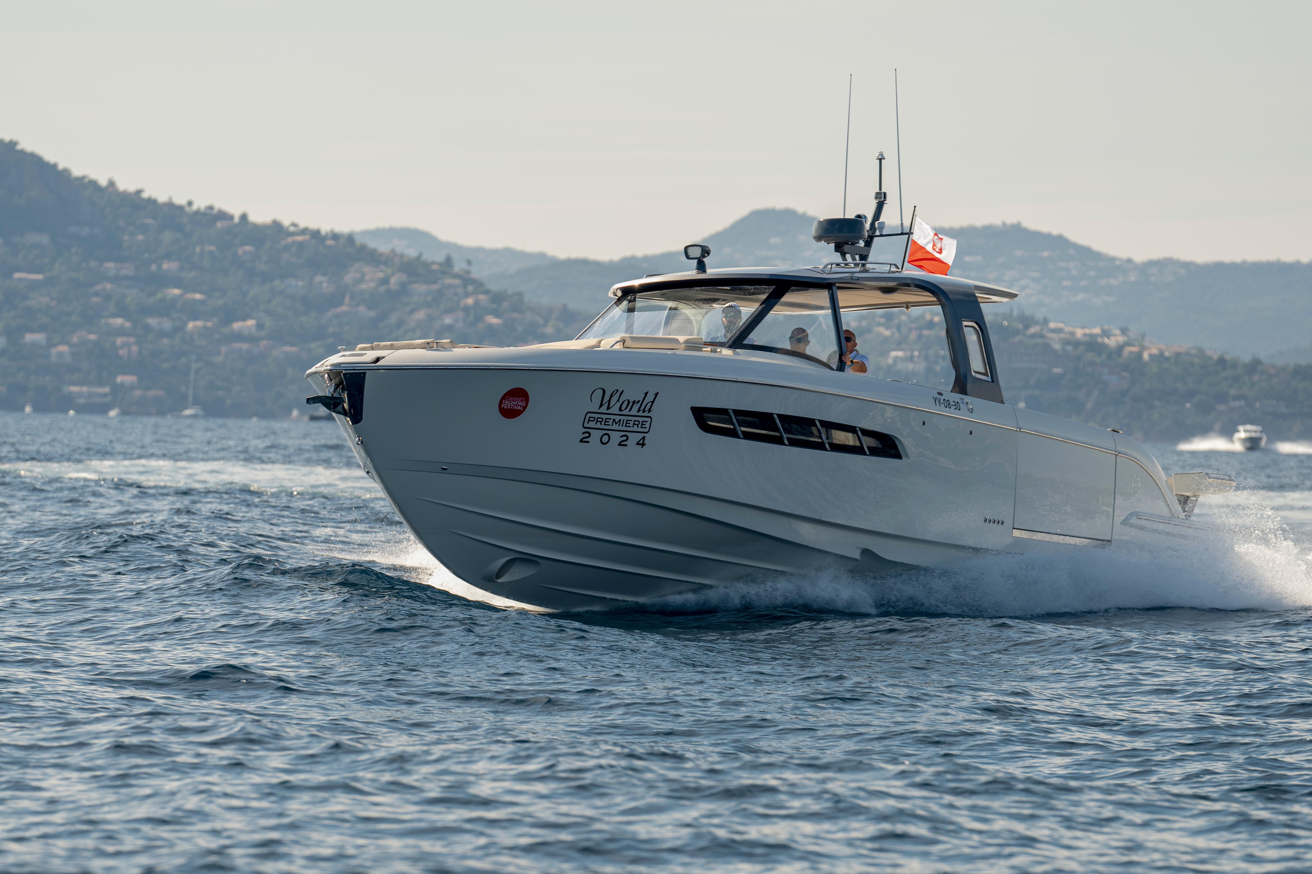 2024 Wiszniewski Yachts W43