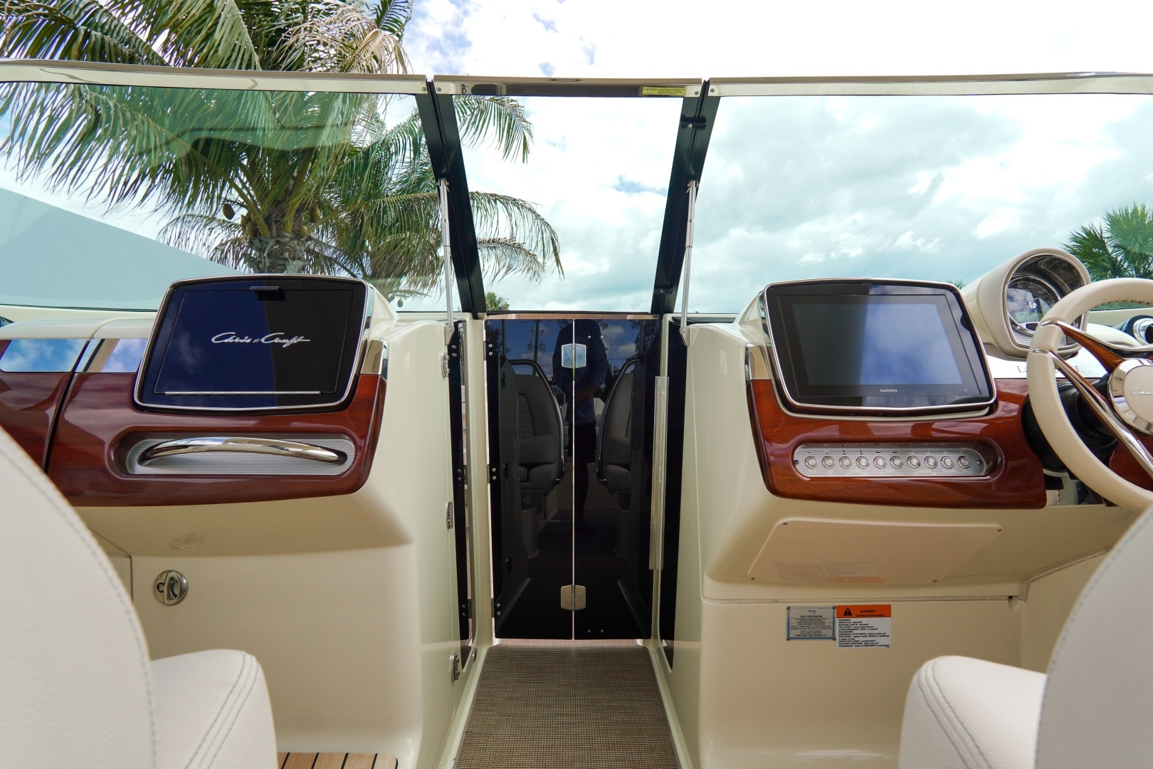 2024 Chris-Craft Launch GT - Image 33