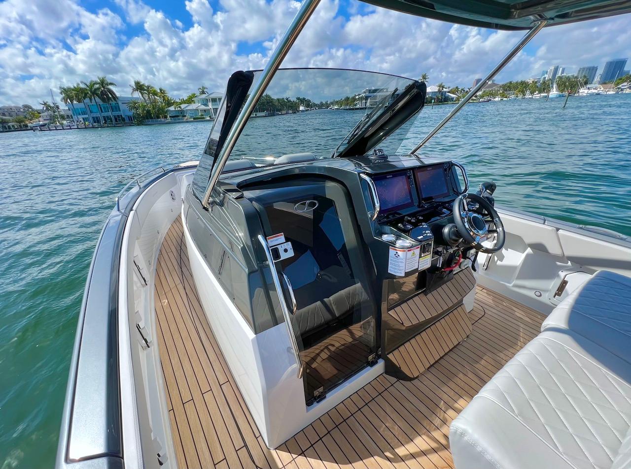 Schaefer V33 2027 yacht with modern cockpit on calm waters.