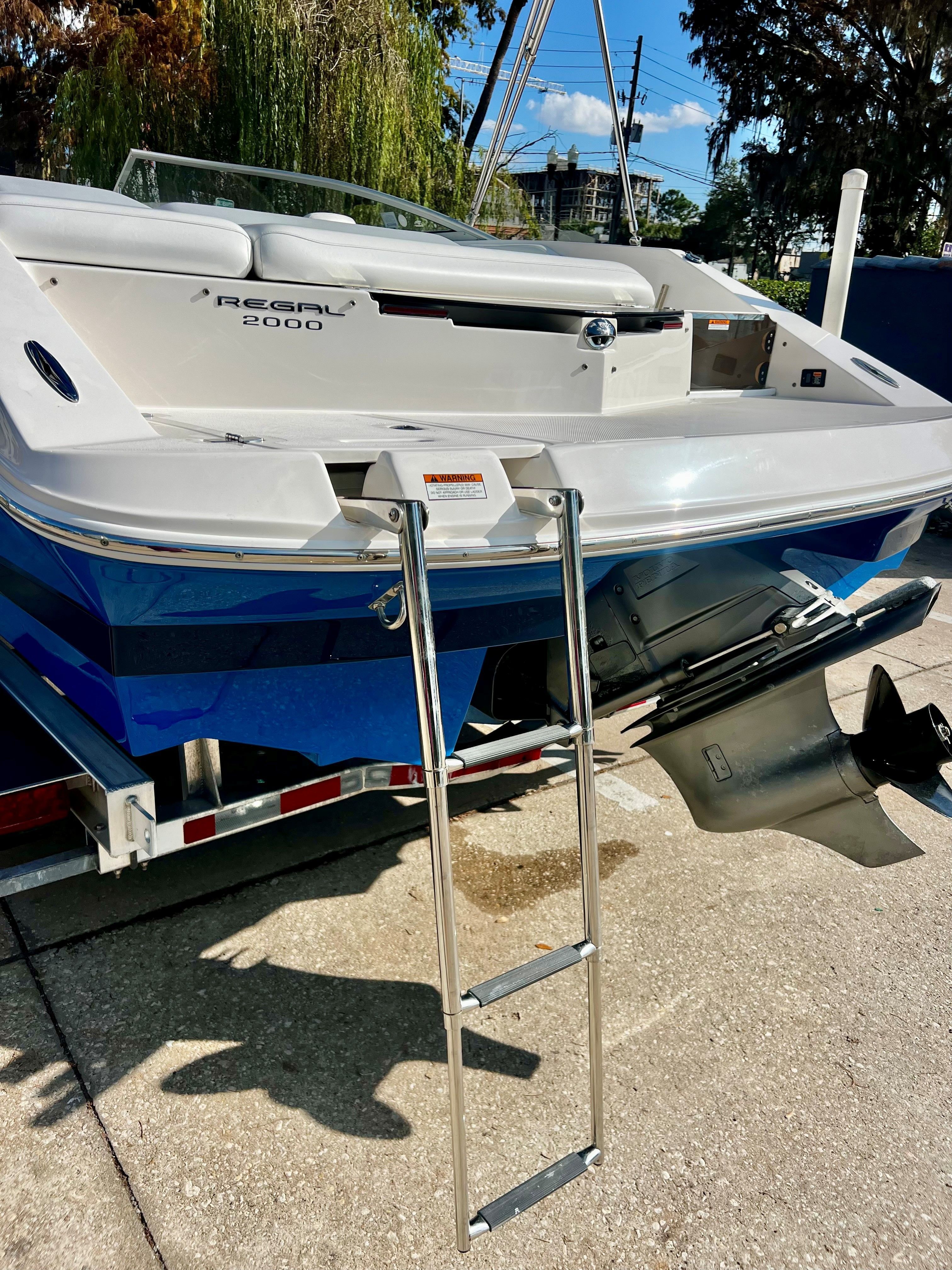 2013 Regal 2000 Bowrider - 4