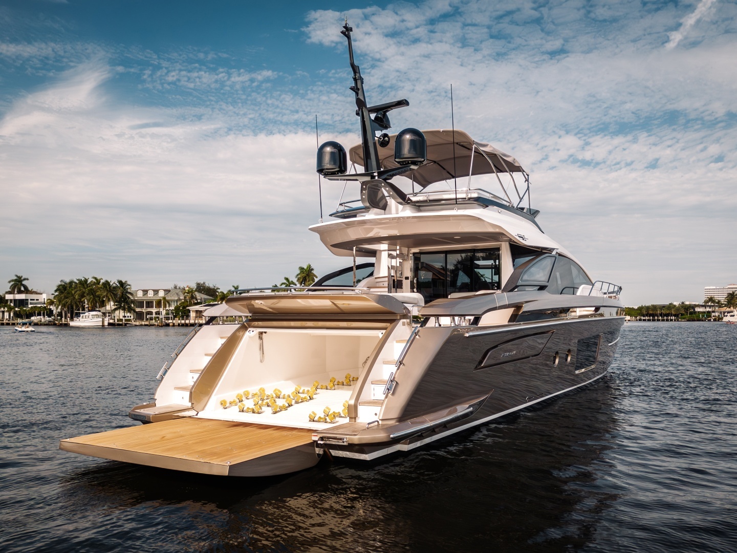 2024 Azimut S8 - Image 3