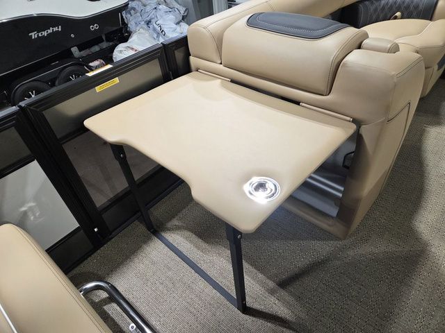 2026 BARLETTA BOATS Lusso 25UE - 20