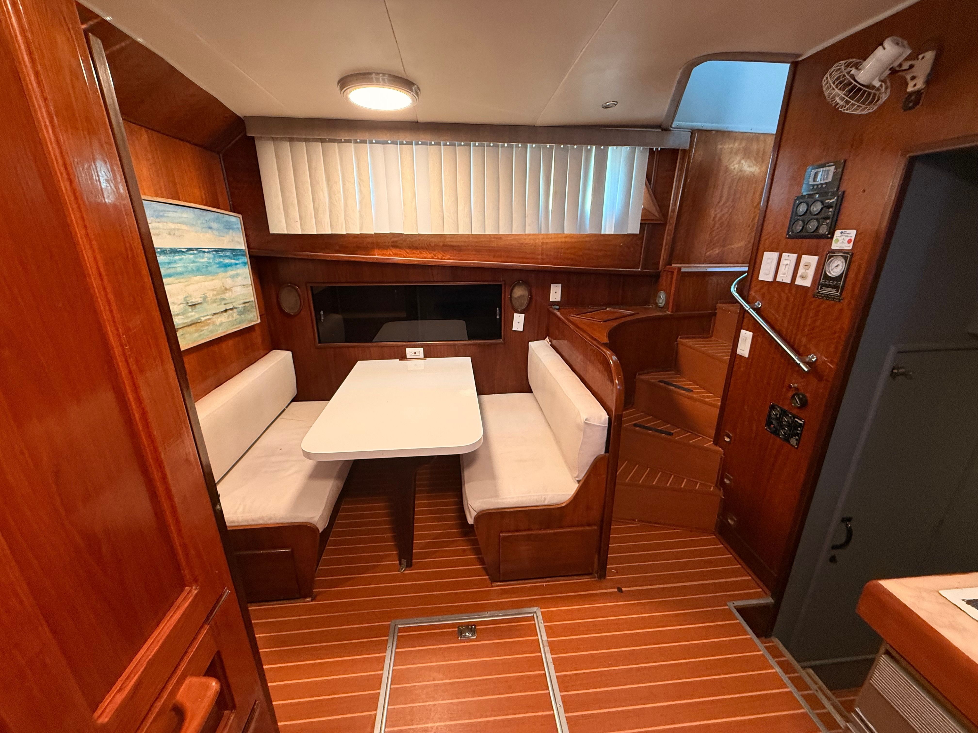 1969 Hatteras 53 - 23