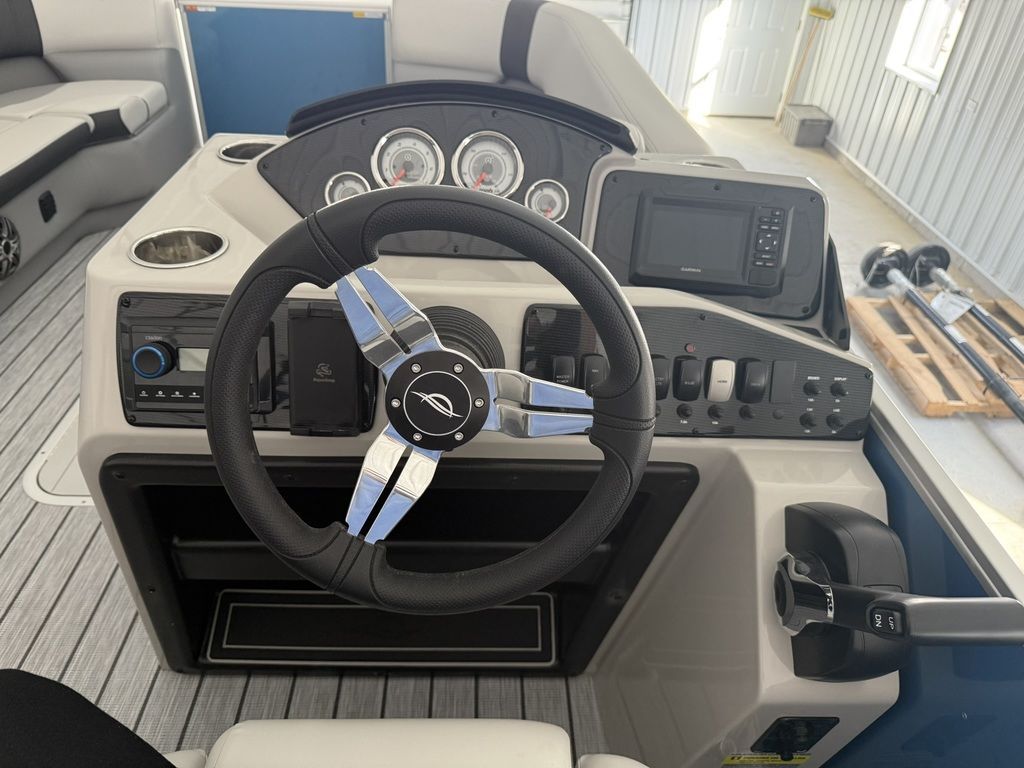 2026 SunCatcher Select 322SL - 25