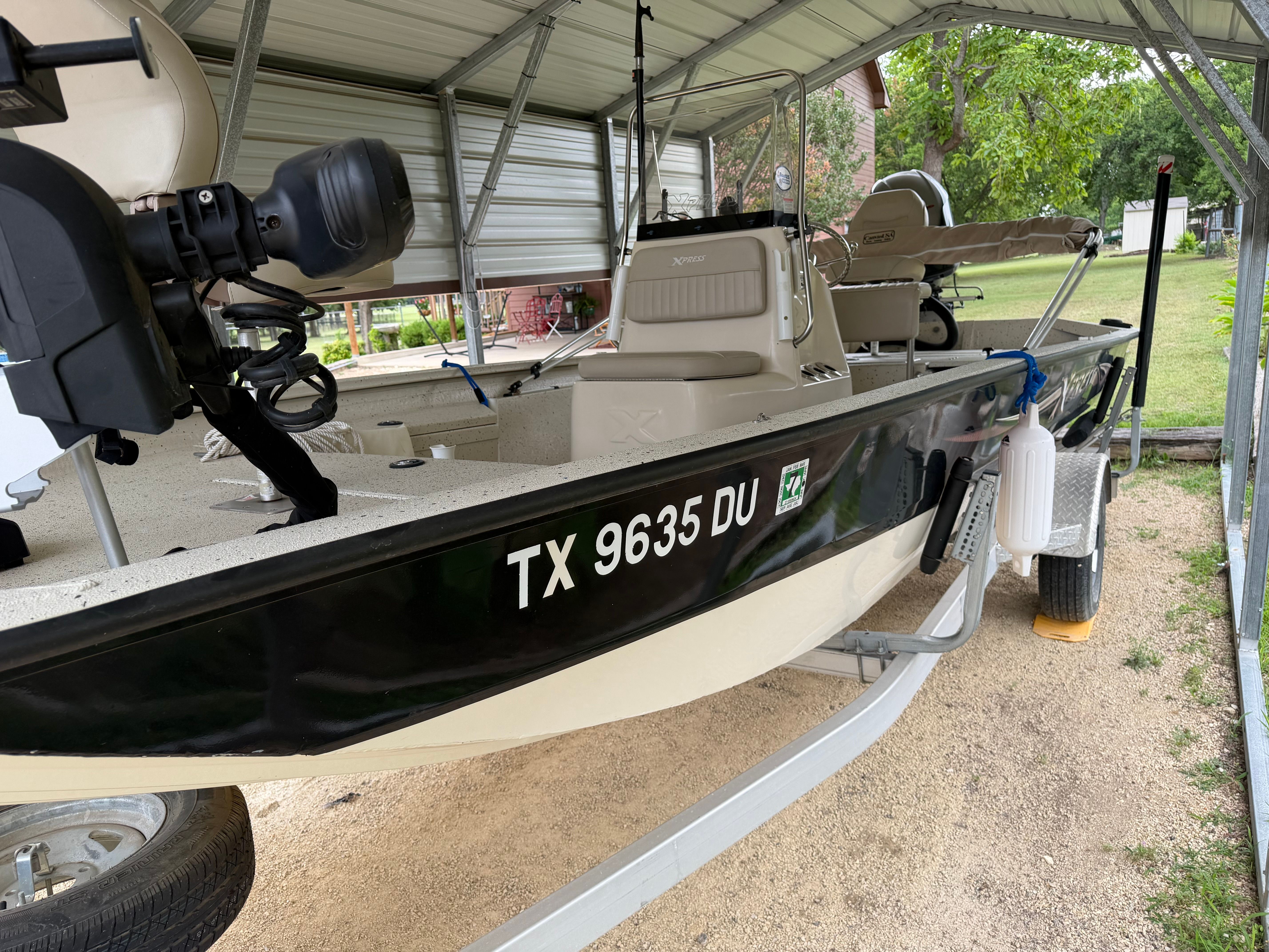 2017 Xpress H20B Bay - 16