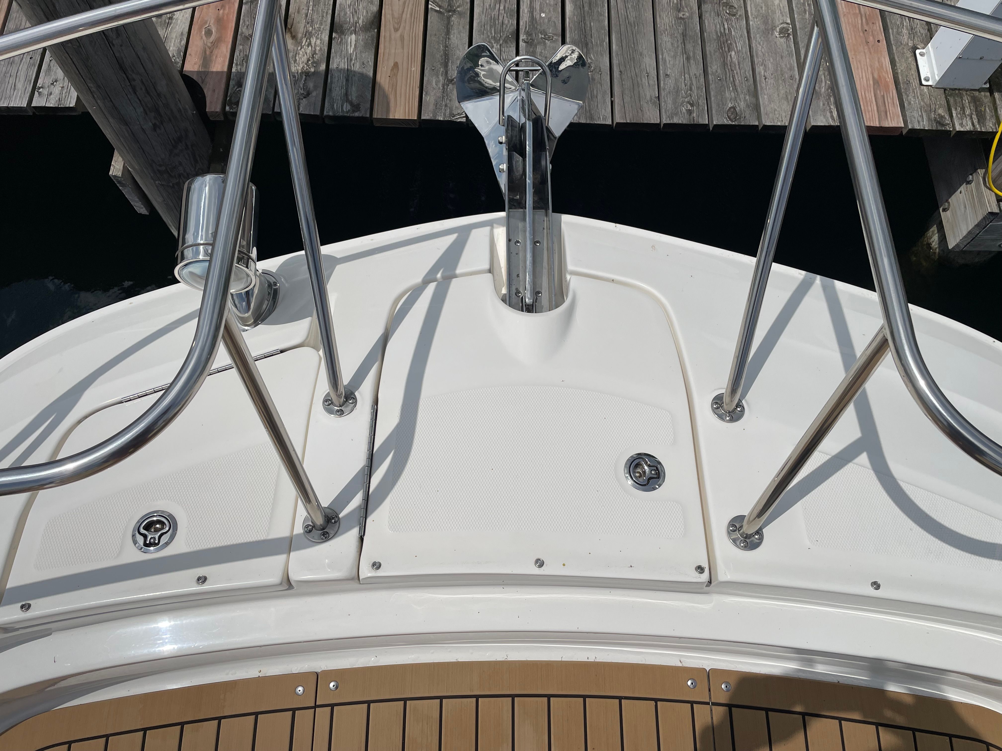 2020 Sea Ray Sundancer 320 - 11