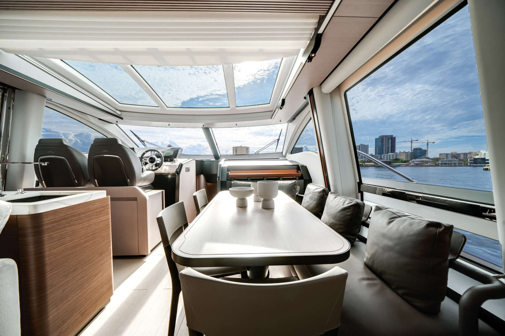 2026 Azimut S8 - Image 30