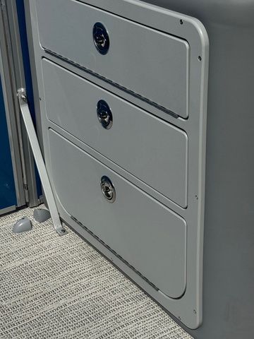 2026 SunCatcher Select 22RF - 10