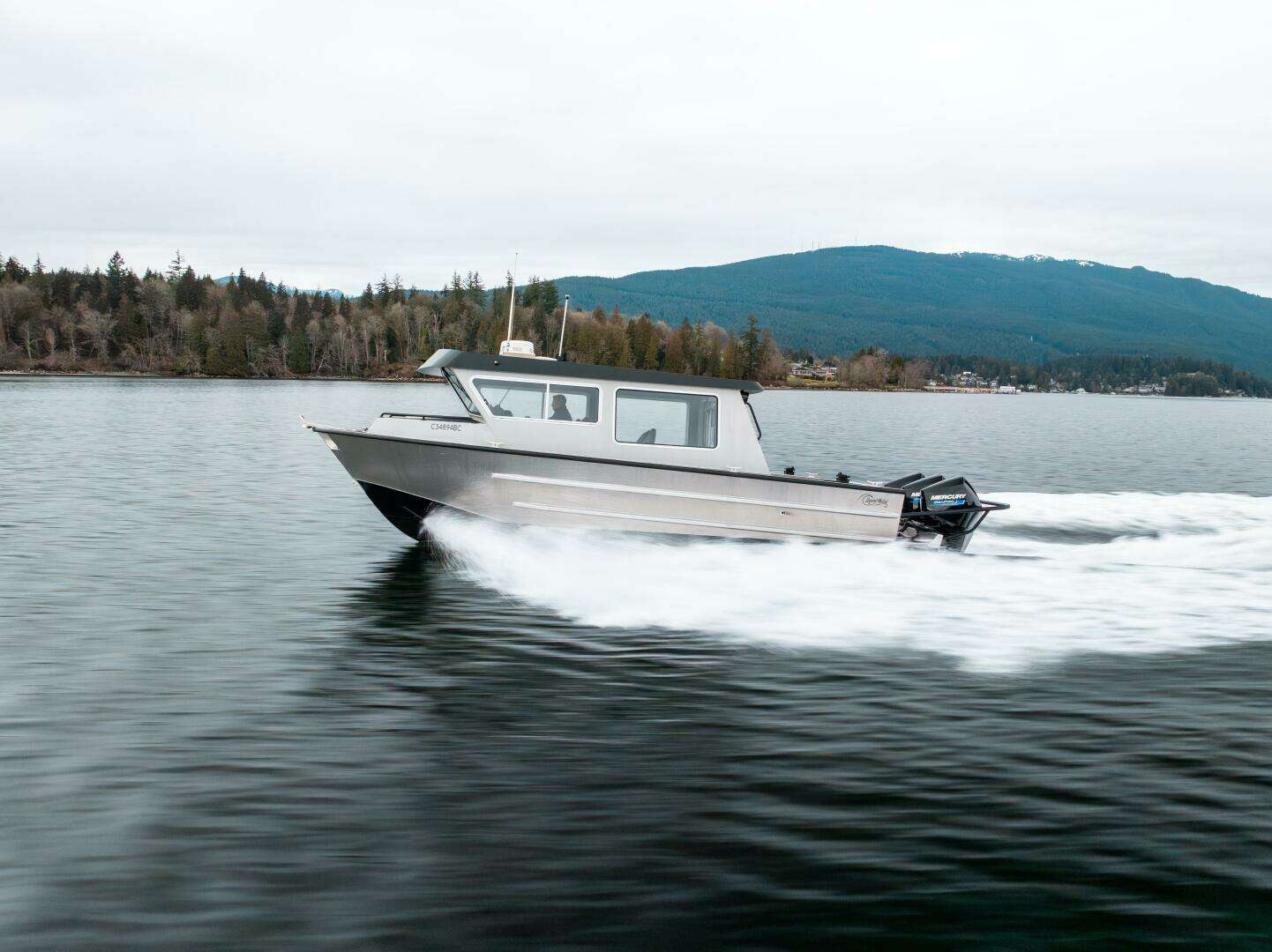 2023 Liquid Metal Maquinna Crew - Image 8