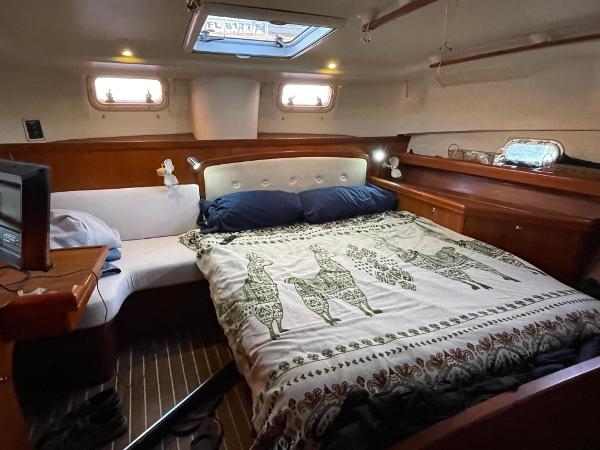 2005 Hunter Passage 456 - 35